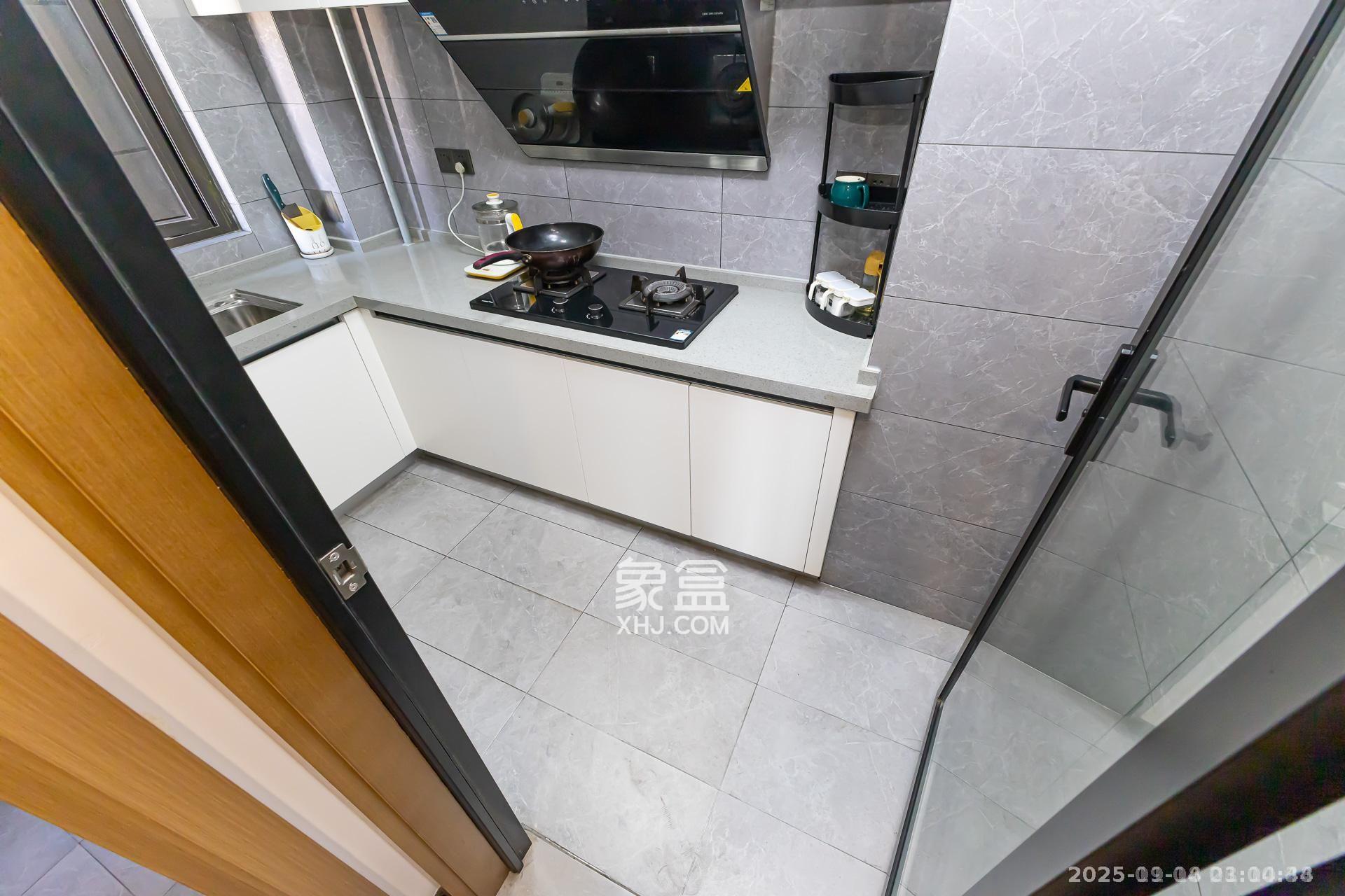 润和滨江府  1室1厅1卫    1700.0元/月室内图