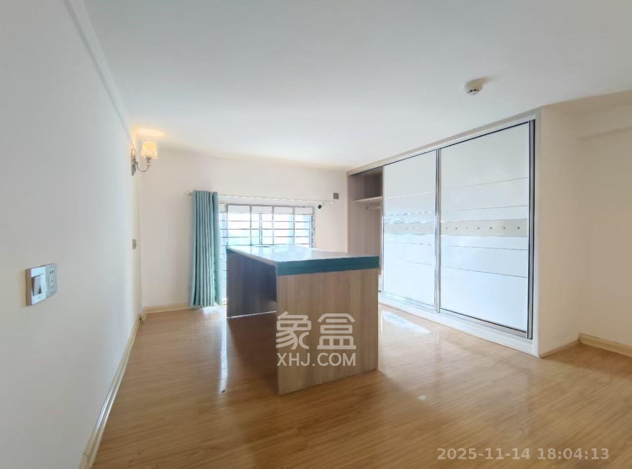 裕天国际商汇中心  1室1厅1卫    1500.0元/月室内图