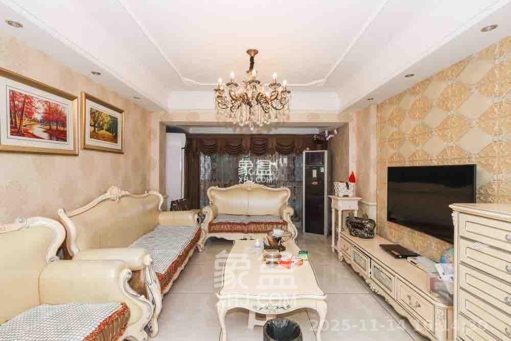 保利麓谷林语F区  3室2厅1卫    3500.0元/月