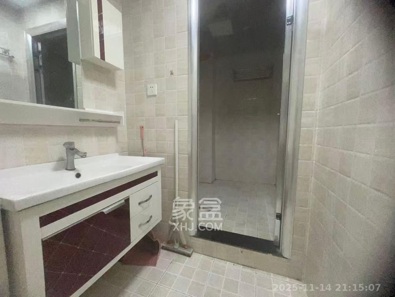 北辰三角洲E3区  1室1厅1卫    2200.0元/月室内图