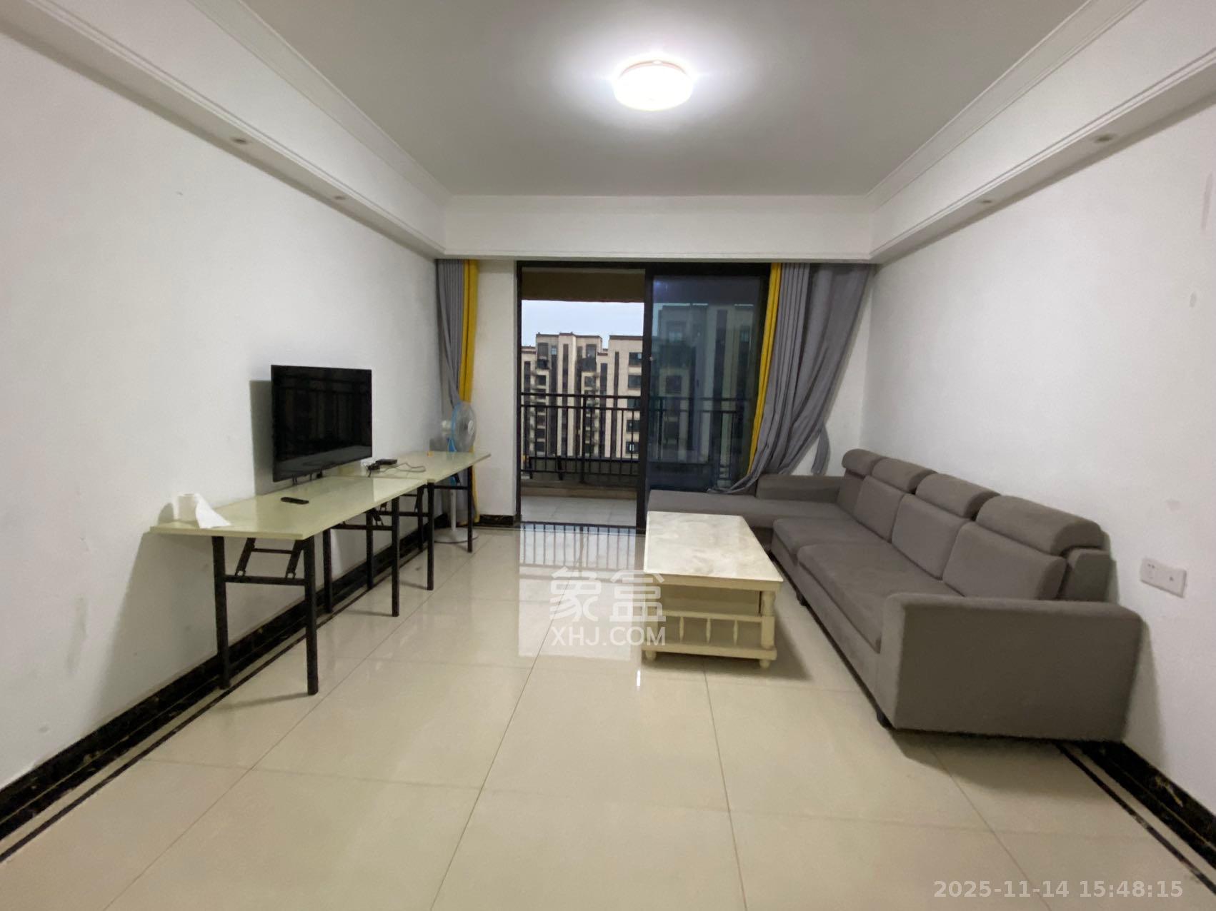 中海新城熙岸（中信新城五期）  3室1厅2卫    2800.0元/月