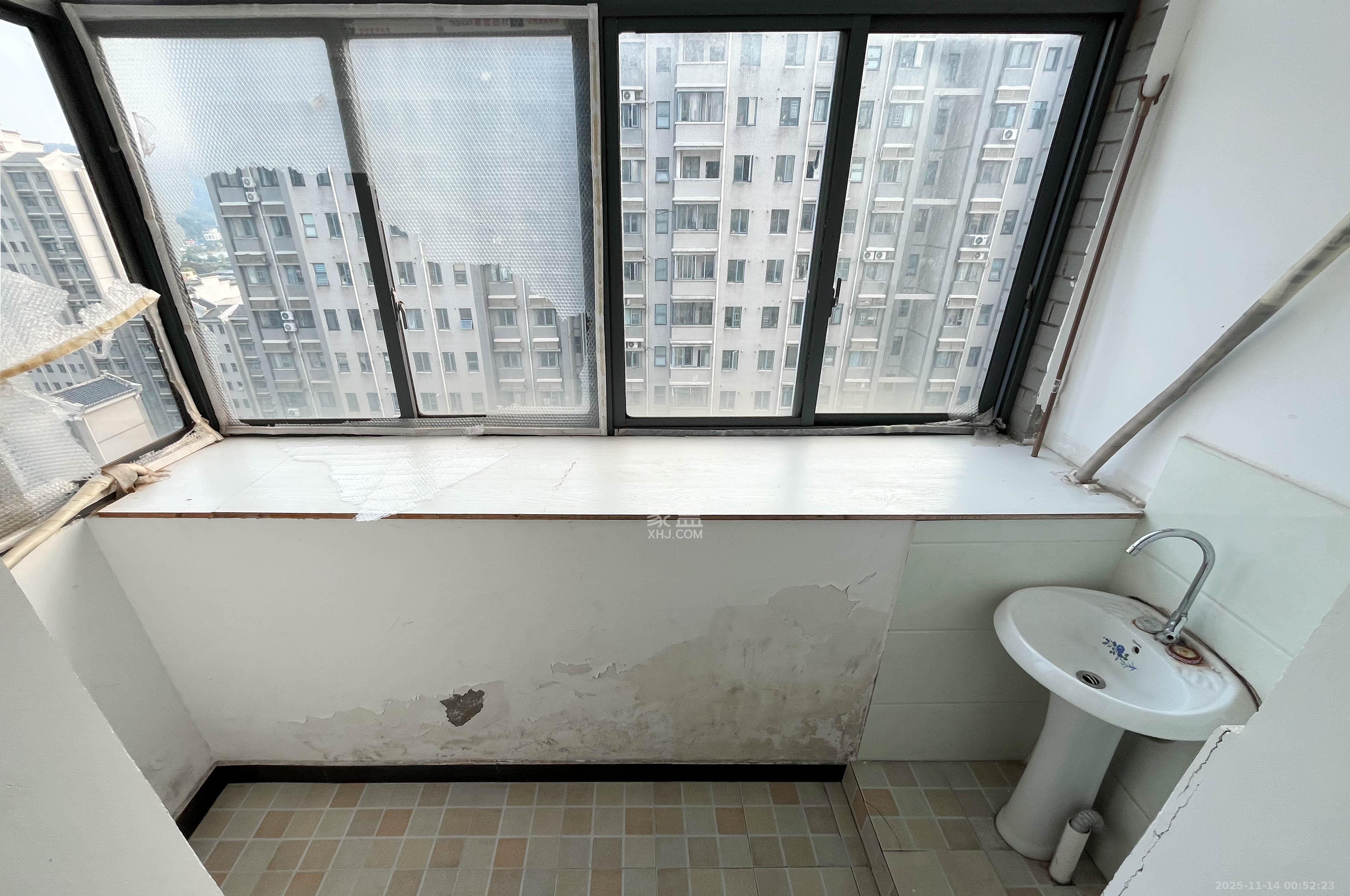 麓阳和景雅苑  4室1厅2卫    93.8万其他