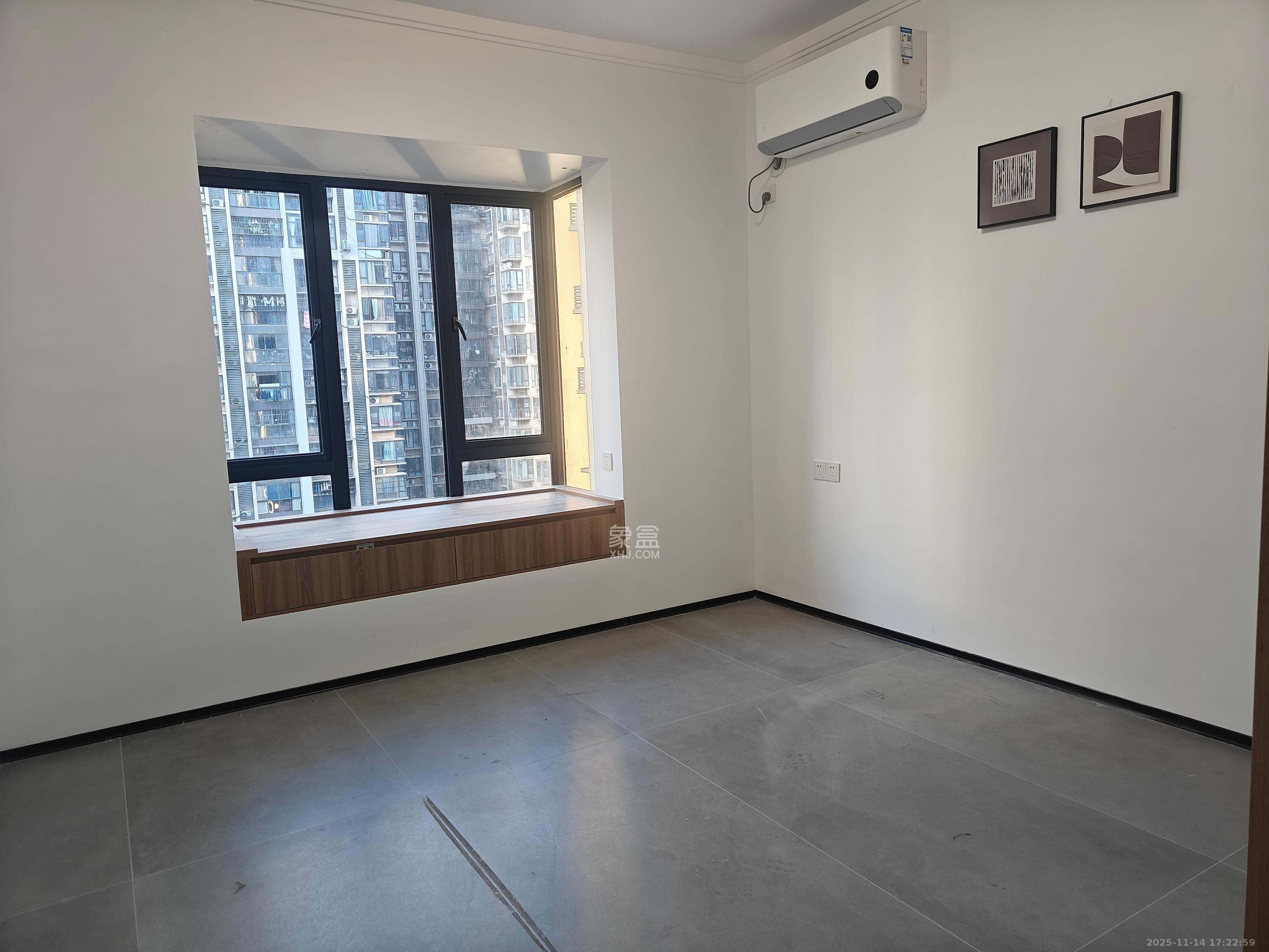 蓝山郡 4室2厅2卫 3500.0元/月 蓝山郡 4室2厅2卫 3500.0元/月室内图