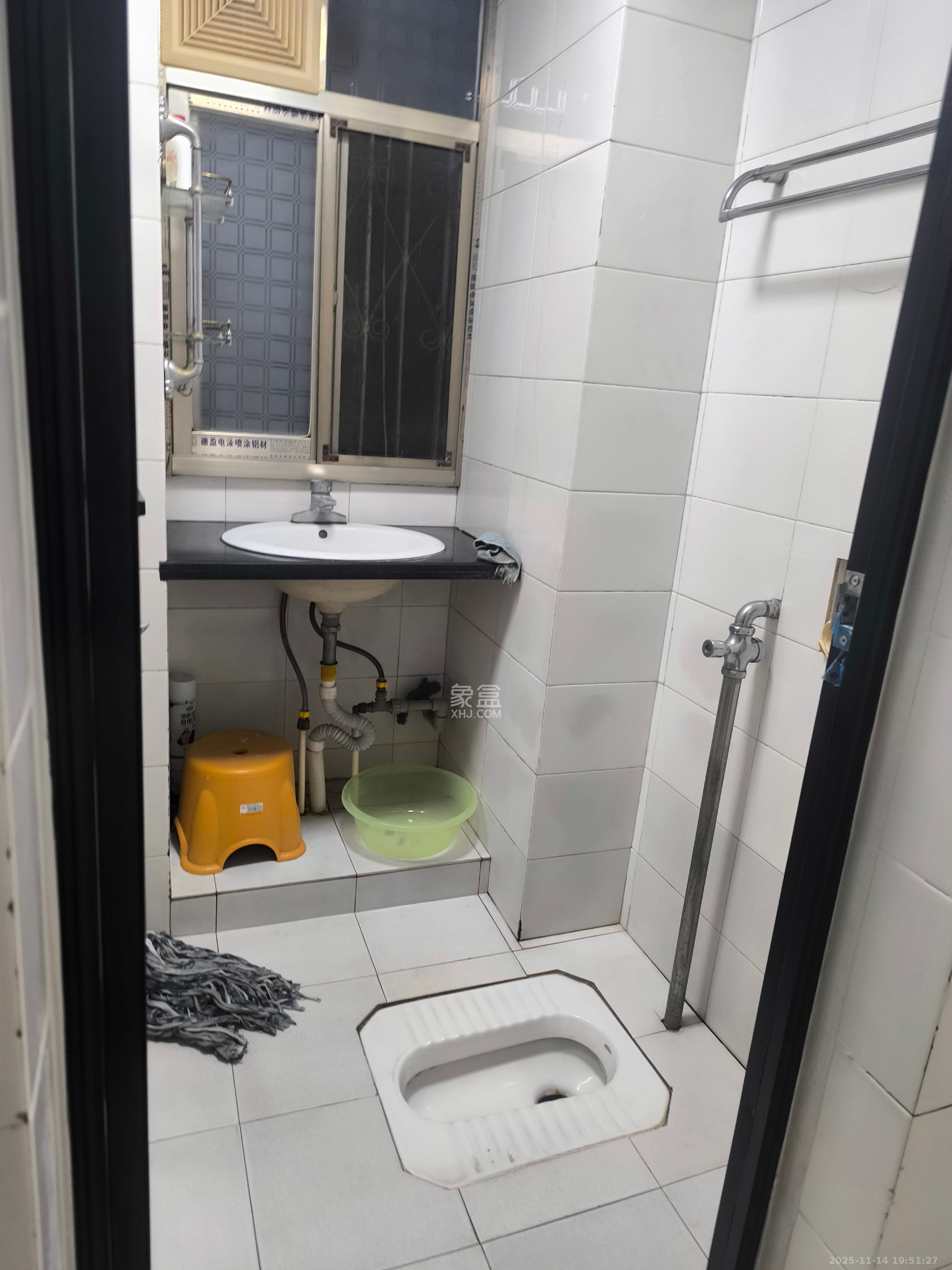 上麻园岭散盘  3室1厅1卫    1800.0元/月室内图