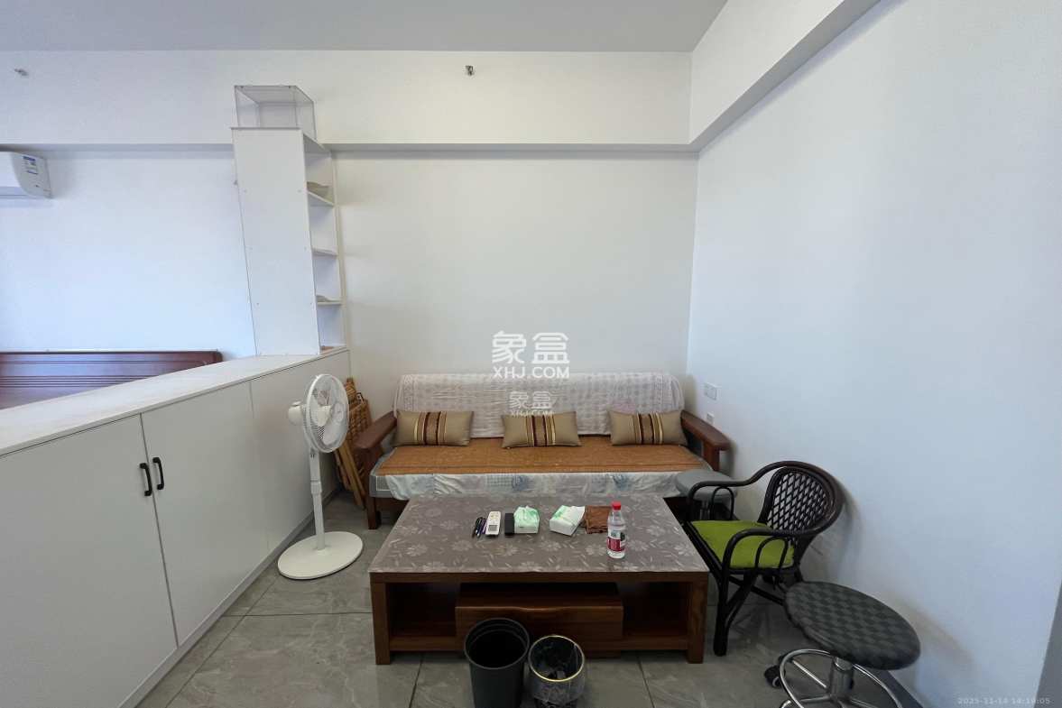 奥克斯缔壹城 1室1厅1卫 1500.0元/月 奥克斯缔壹城 1室1厅1卫 1500.0元/月室内图