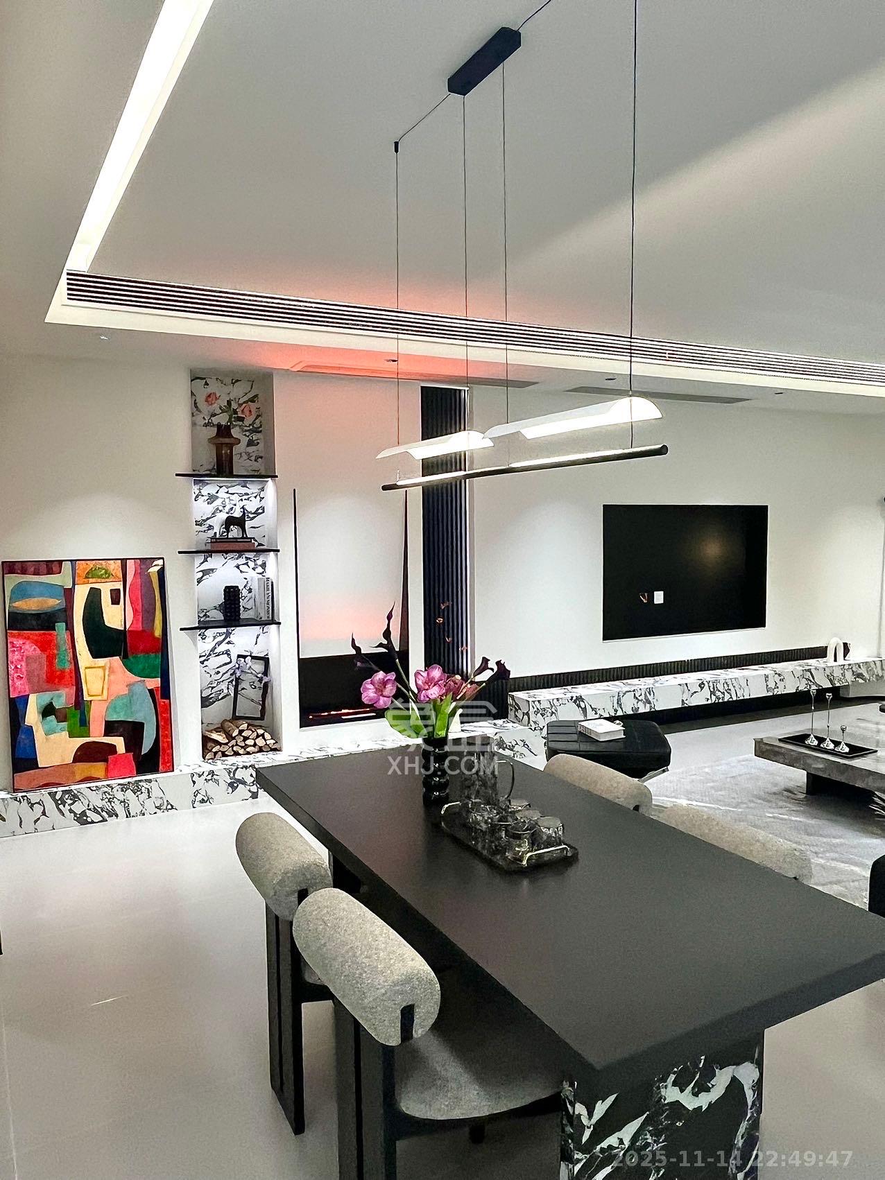 北辰定江洋  3室2厅3卫    14000.0元/月室内图