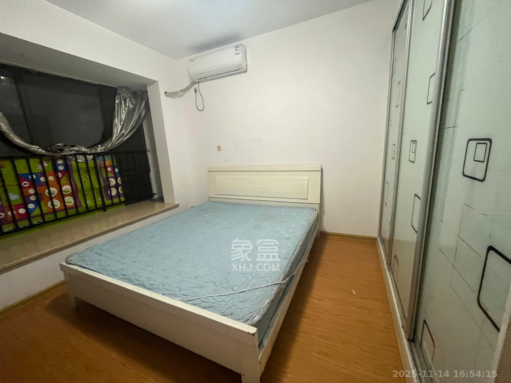 金色溪泉湾 2室1厅1卫 2200.0元/月 金色溪泉湾 2室1厅1卫 2200.0元/月室内图