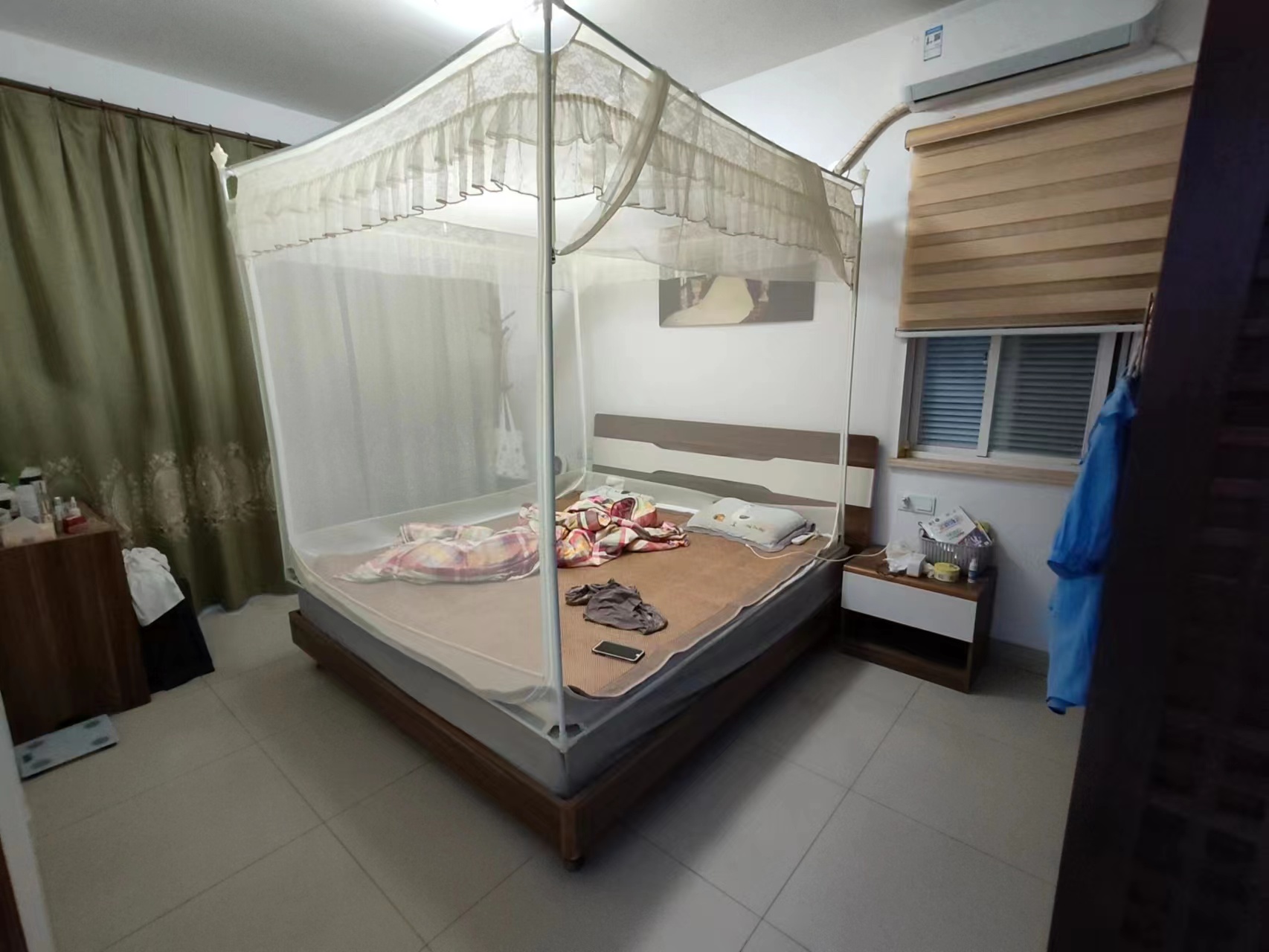 四季华庭金色年华  2室2厅1卫    2500.0元/月室内图