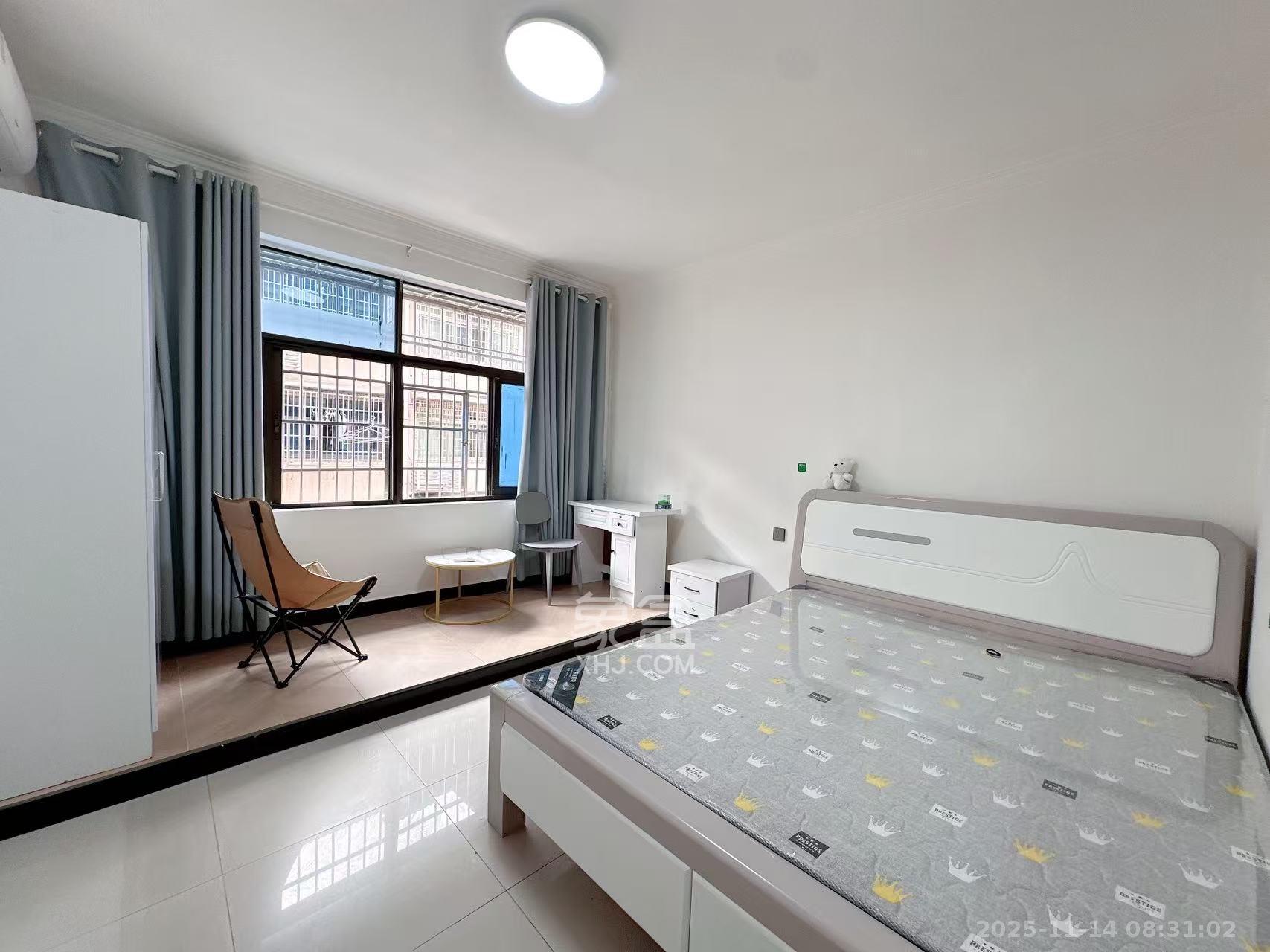 梅溪湖浪琴湾燕联小区  1室0厅0卫    1154.0元/月室内图