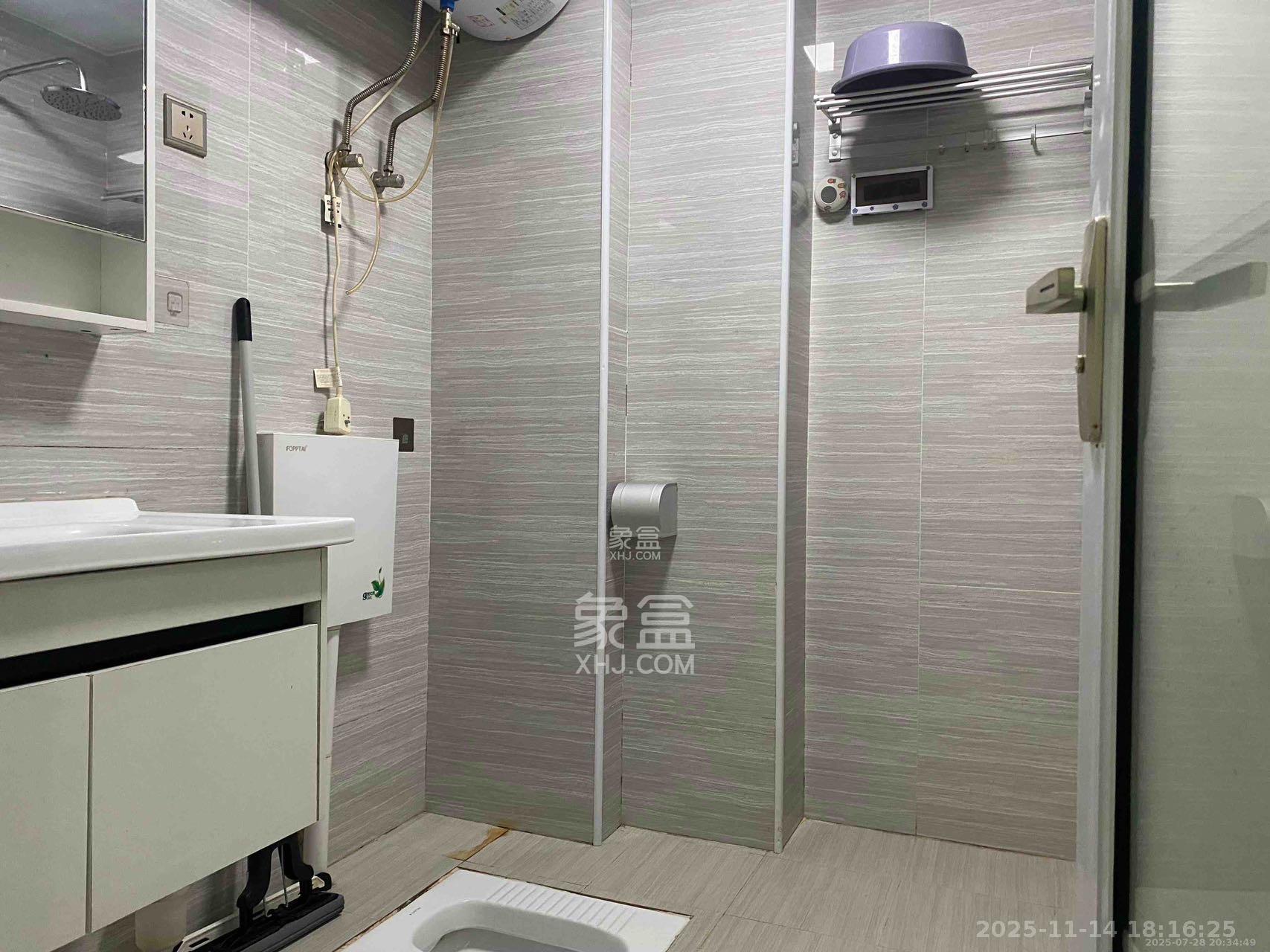 未来漫城  1室1厅1卫    1600.0元/月室内图