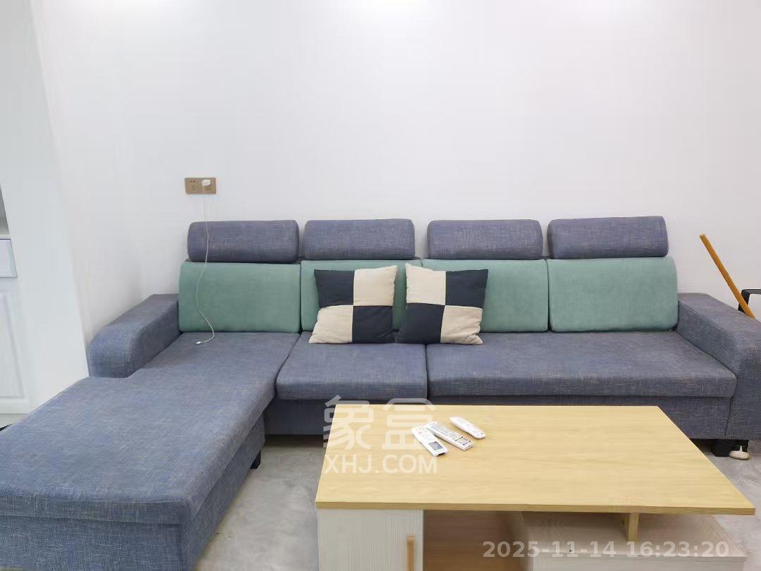 西韵佳苑  4室2厅2卫    3200.0元/月室内图