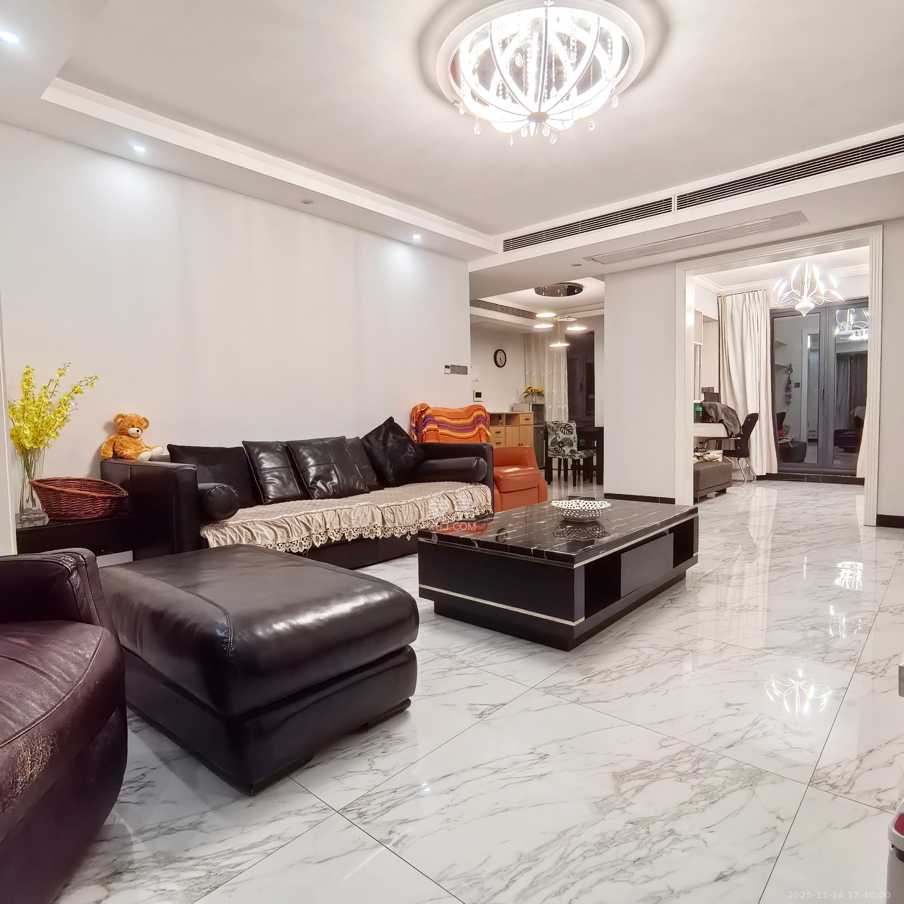 鑫远尚玺苑  4室2厅2卫    5000.0元/月室内图