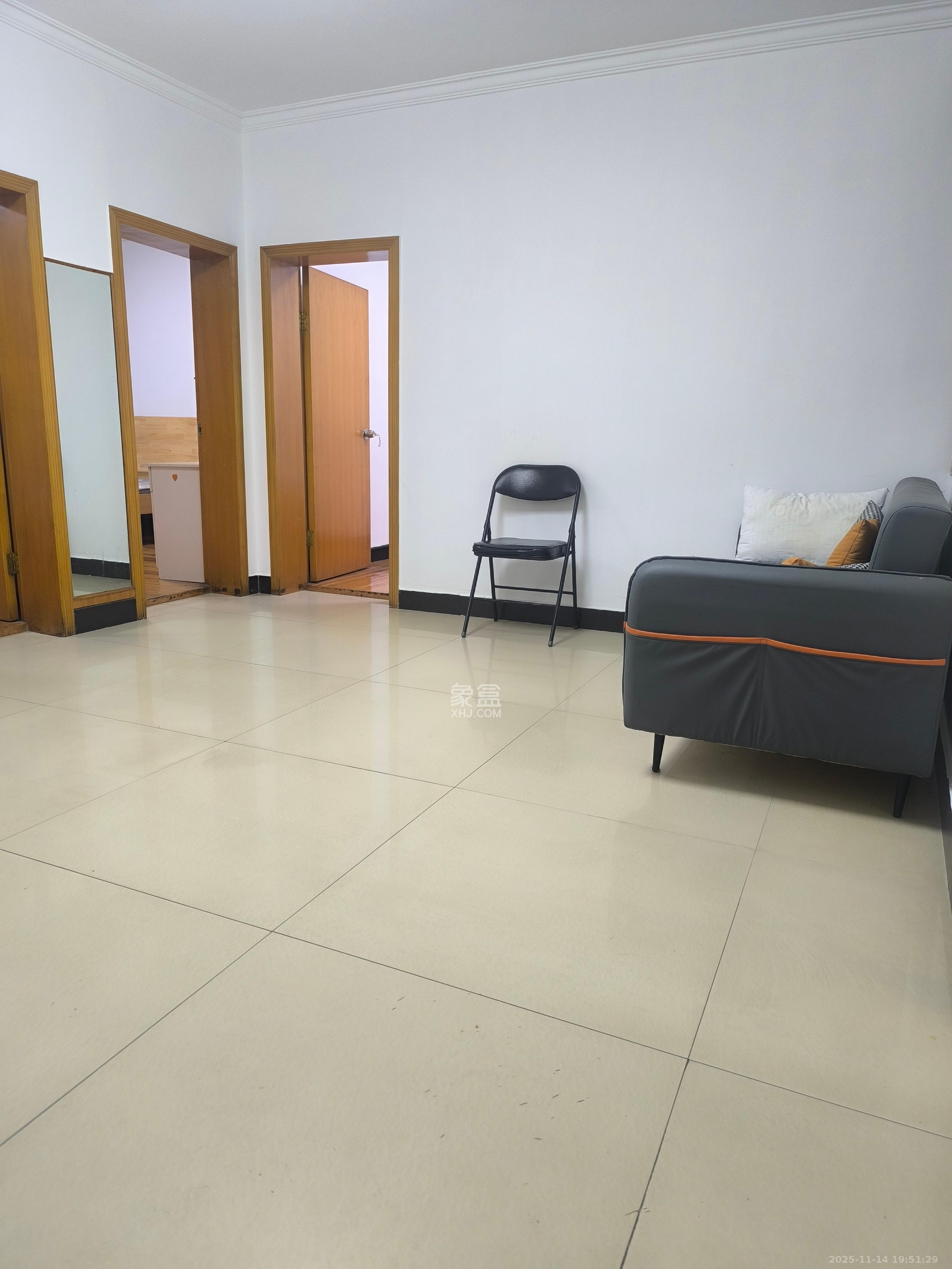 上麻园岭散盘  3室1厅1卫    1800.0元/月室内图