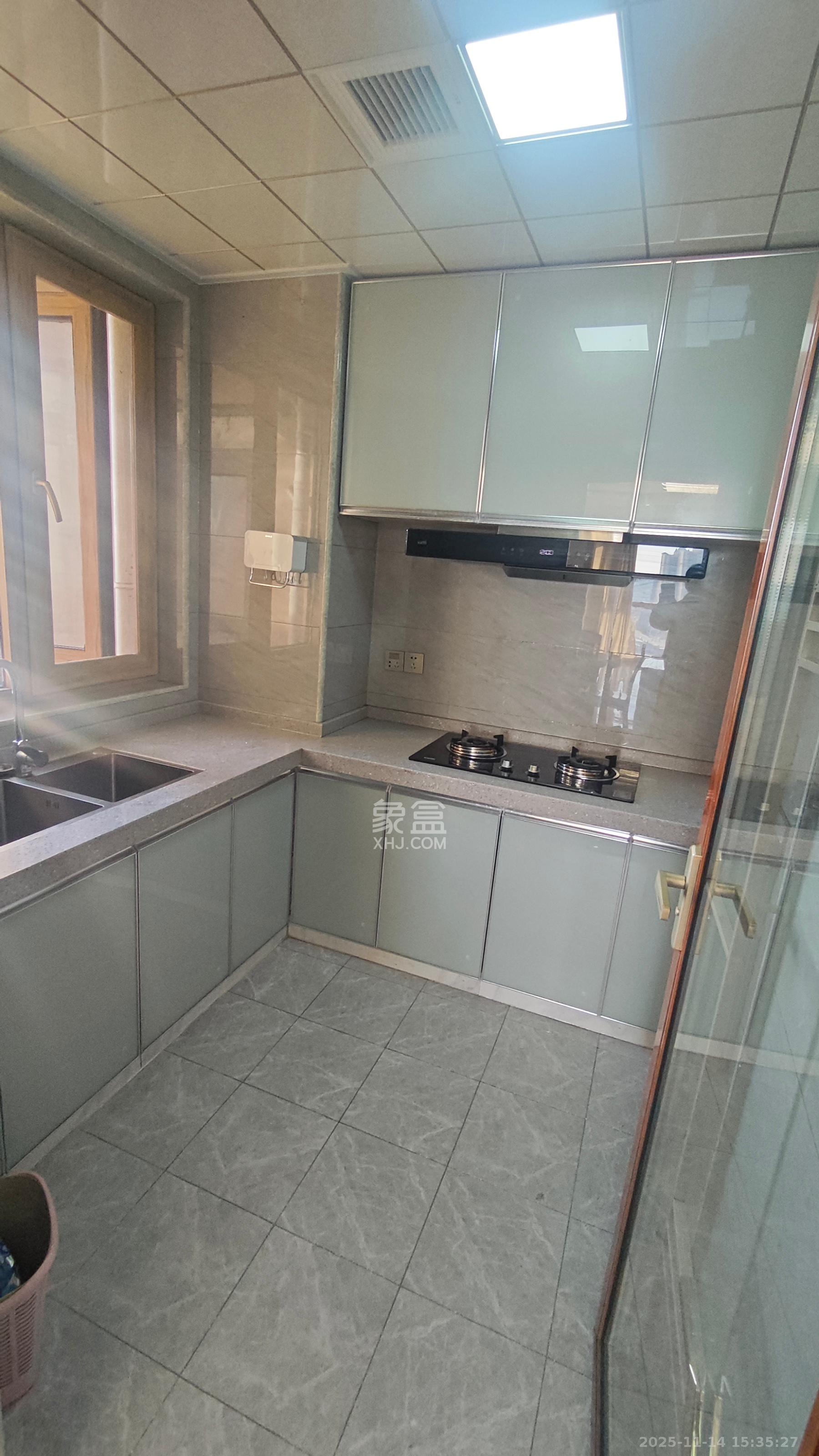 朝正美苑  2室1厅1卫    2300.0元/月室内图