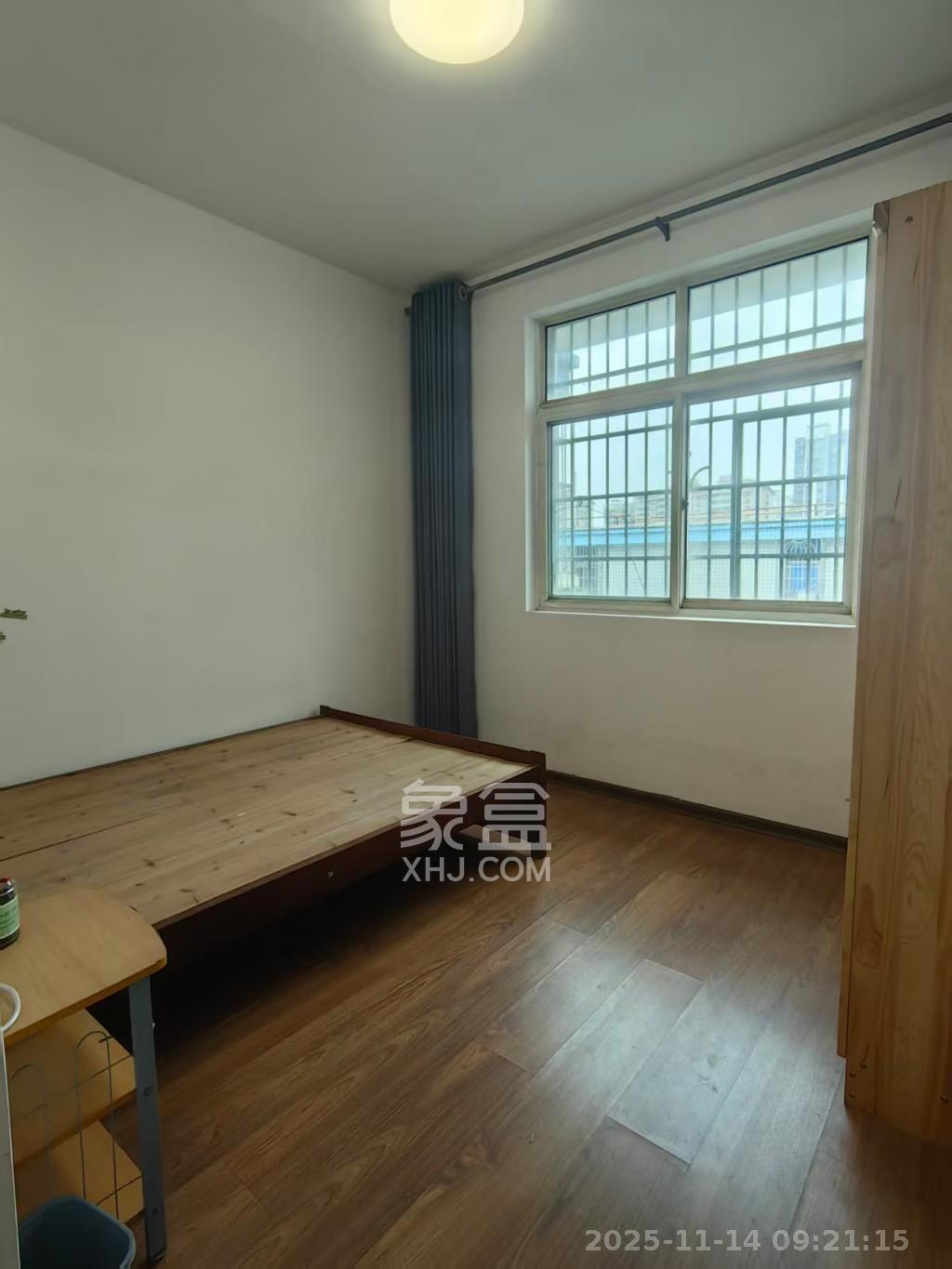 欣胜园  2室2厅1卫    1400.0元/月室内图