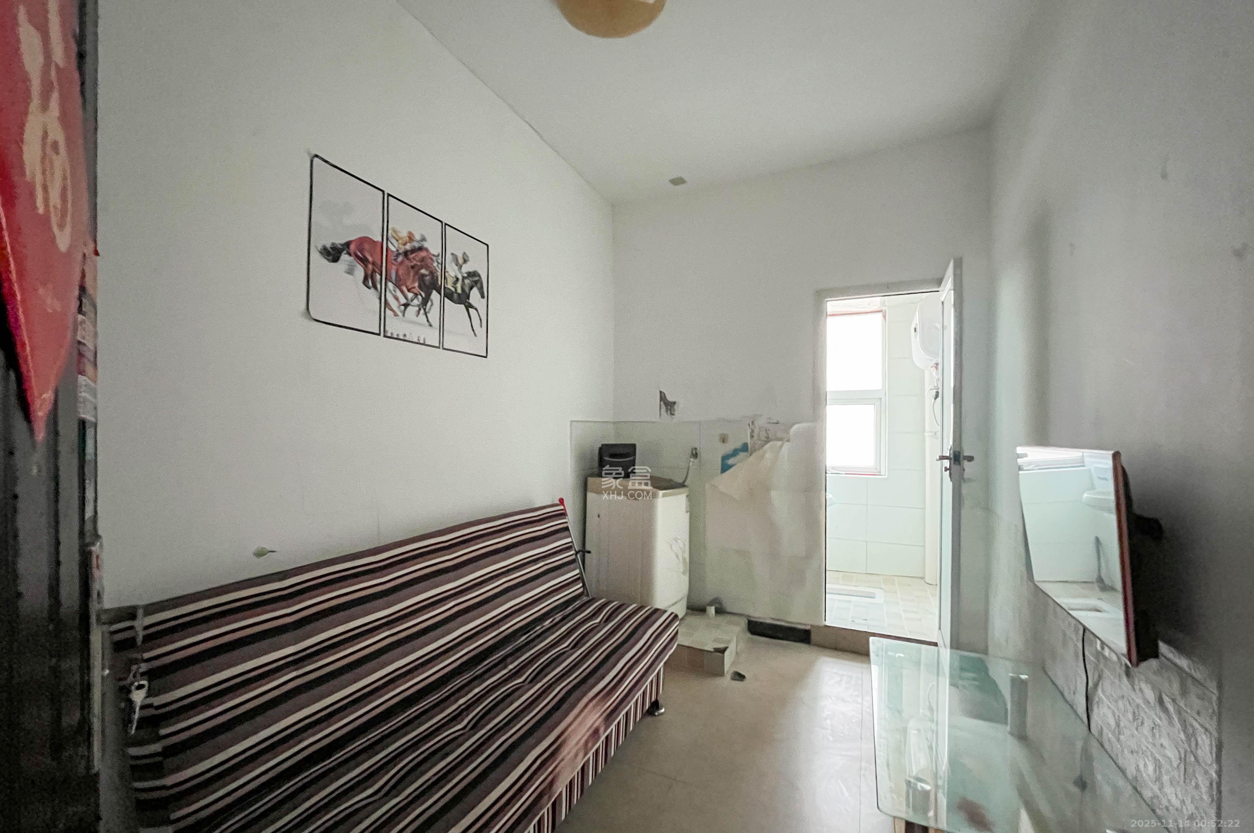 麓阳和景雅苑  4室1厅2卫    93.8万其他