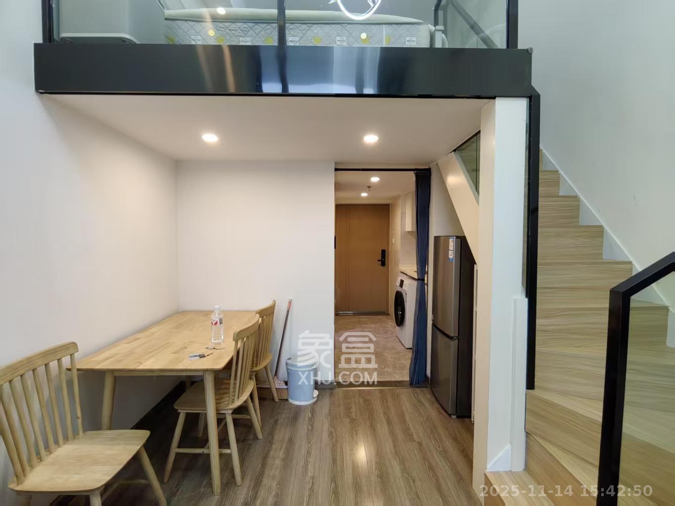 卓越浅水湾  1室0厅0卫    1500.0元/月室内图