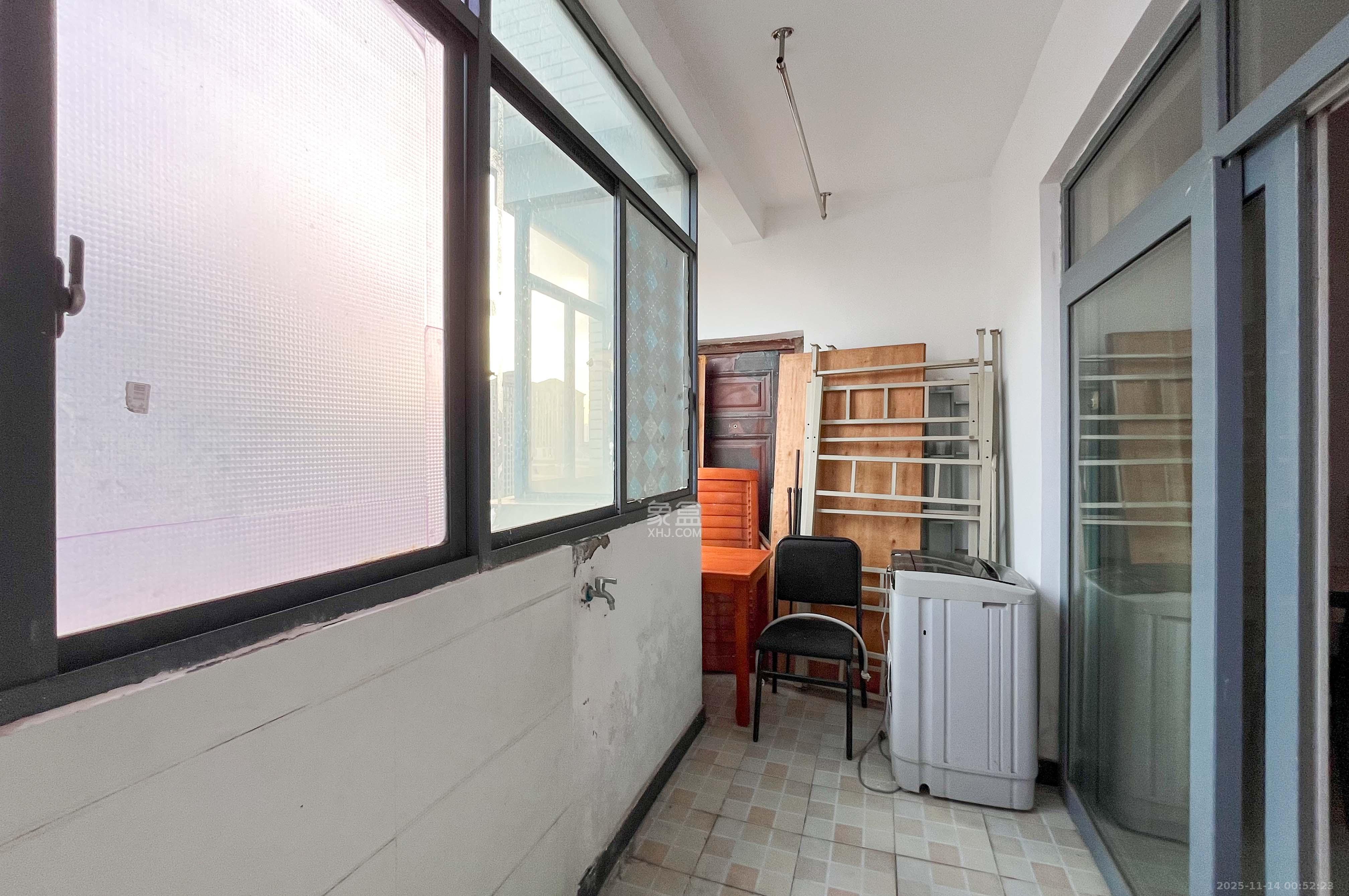 麓阳和景雅苑  4室1厅2卫    93.8万其他