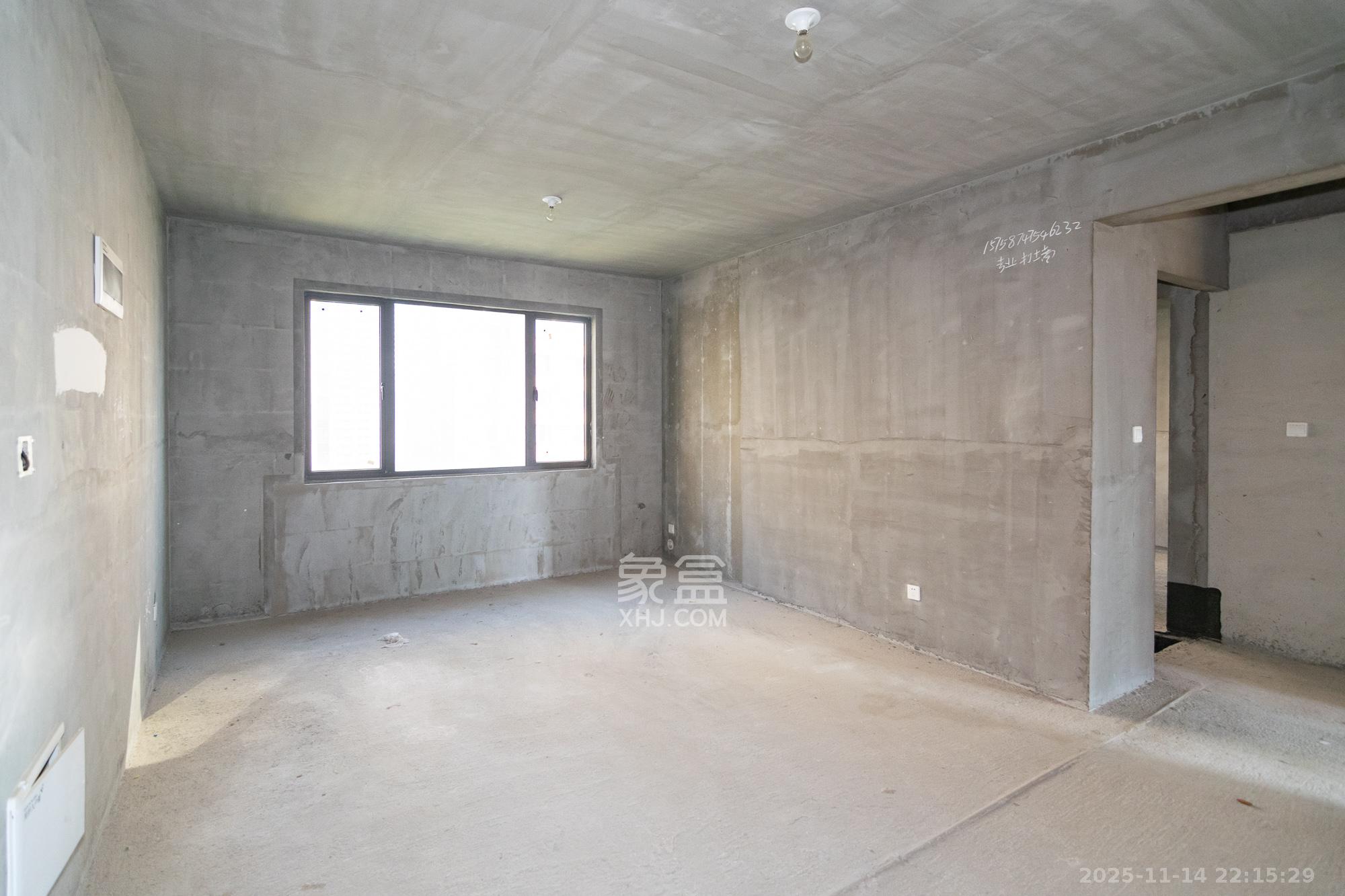 长房星珑湾  4室2厅2卫    65.0万