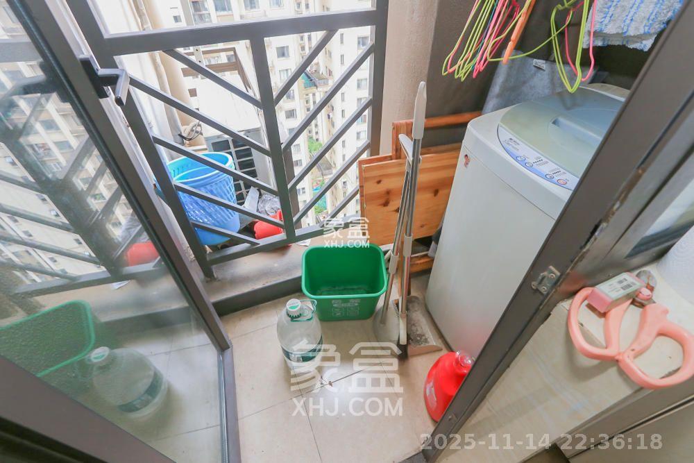 旭辉藏郡(藏郡、旭湘华府) 1室1厅1卫 1400.0元/月 旭辉藏郡(藏郡、旭湘华府) 1室1厅1卫 1400.0元/月室内图