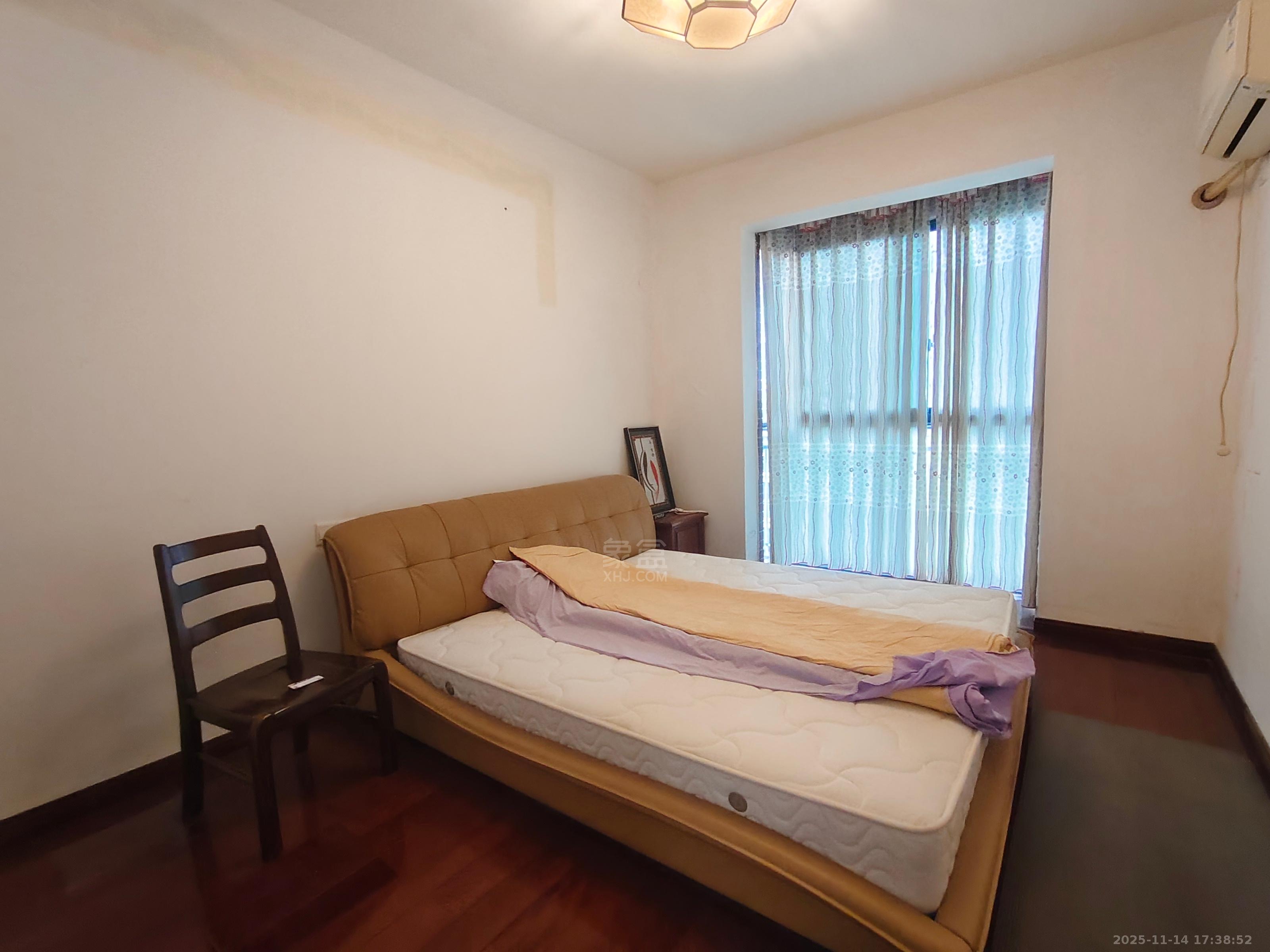 中央皇庭 3室2厅2卫 1800.0元/月 中央皇庭 3室2厅2卫 1800.0元/月室内图