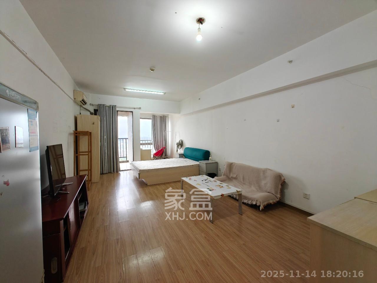 德庆水韵山城 1室1厅1卫 1300.0元/月 德庆水韵山城 1室1厅1卫 1300.0元/月室内图