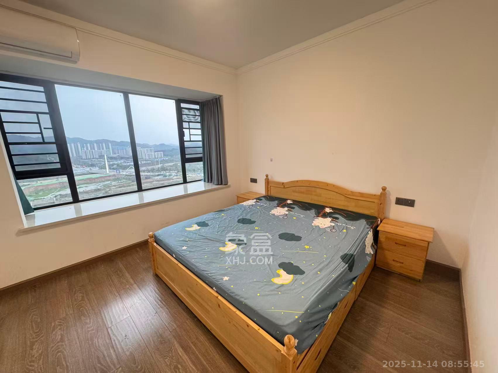 招商华发依云曦城 4室2厅2卫 2800.0元/月 招商华发依云曦城 4室2厅2卫 2800.0元/月室内图