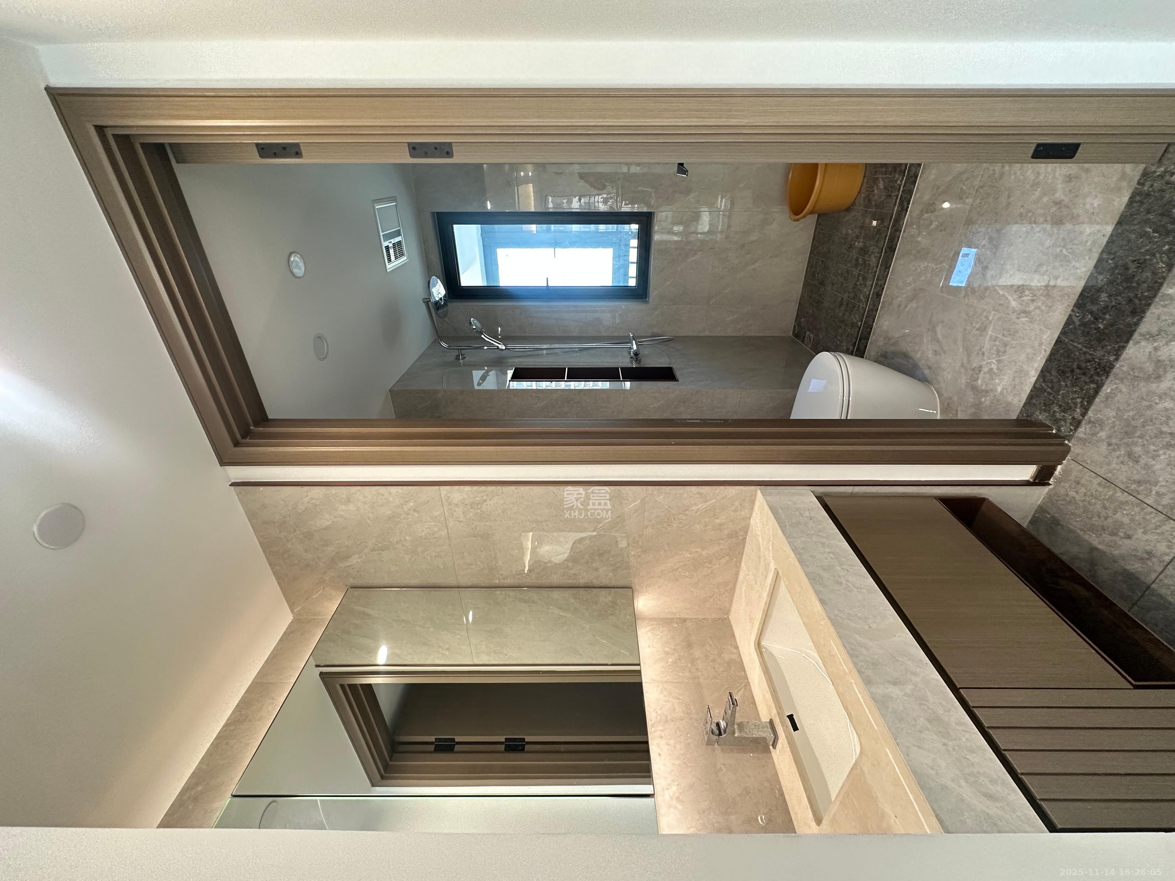 滨江府1913 4室2厅2卫 9000.0元/月 滨江府1913 4室2厅2卫 9000.0元/月室内图