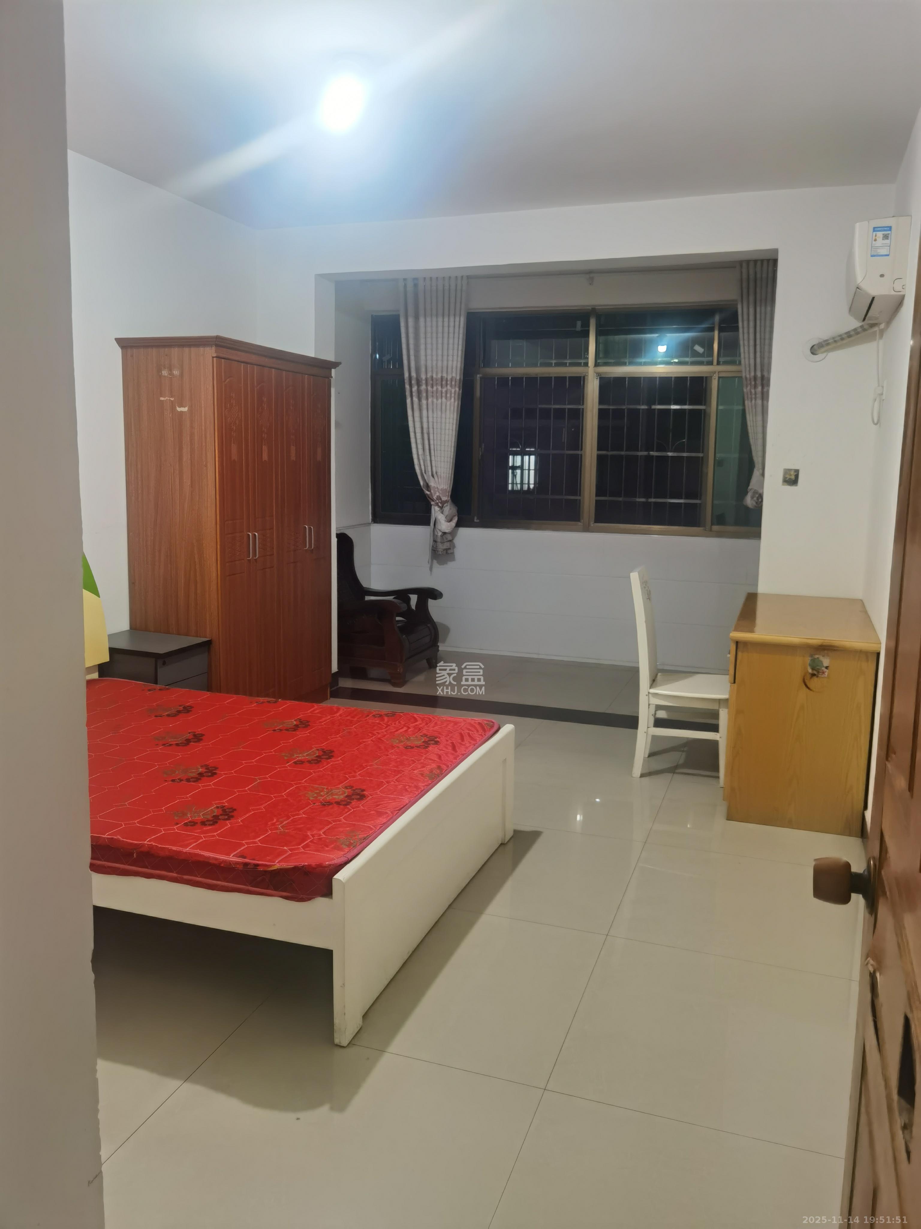 兴联创新小区  2室2厅1卫    1500.0元/月室内图