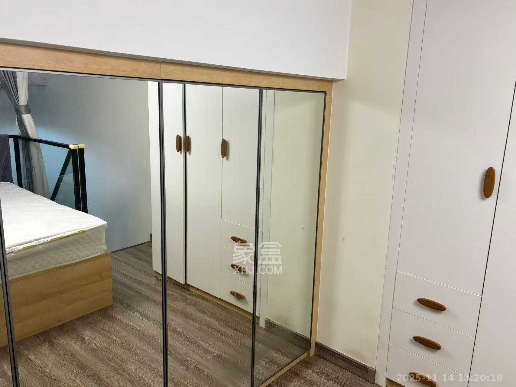 卓越浅水湾  1室1厅1卫    1700.0元/月室内图