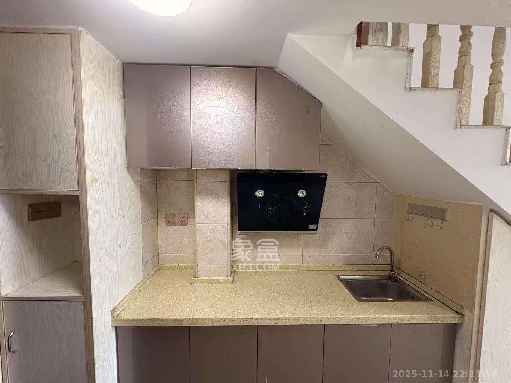 达美美立方 1室1厅1卫 1800.0元/月 达美美立方 1室1厅1卫 1800.0元/月室内图