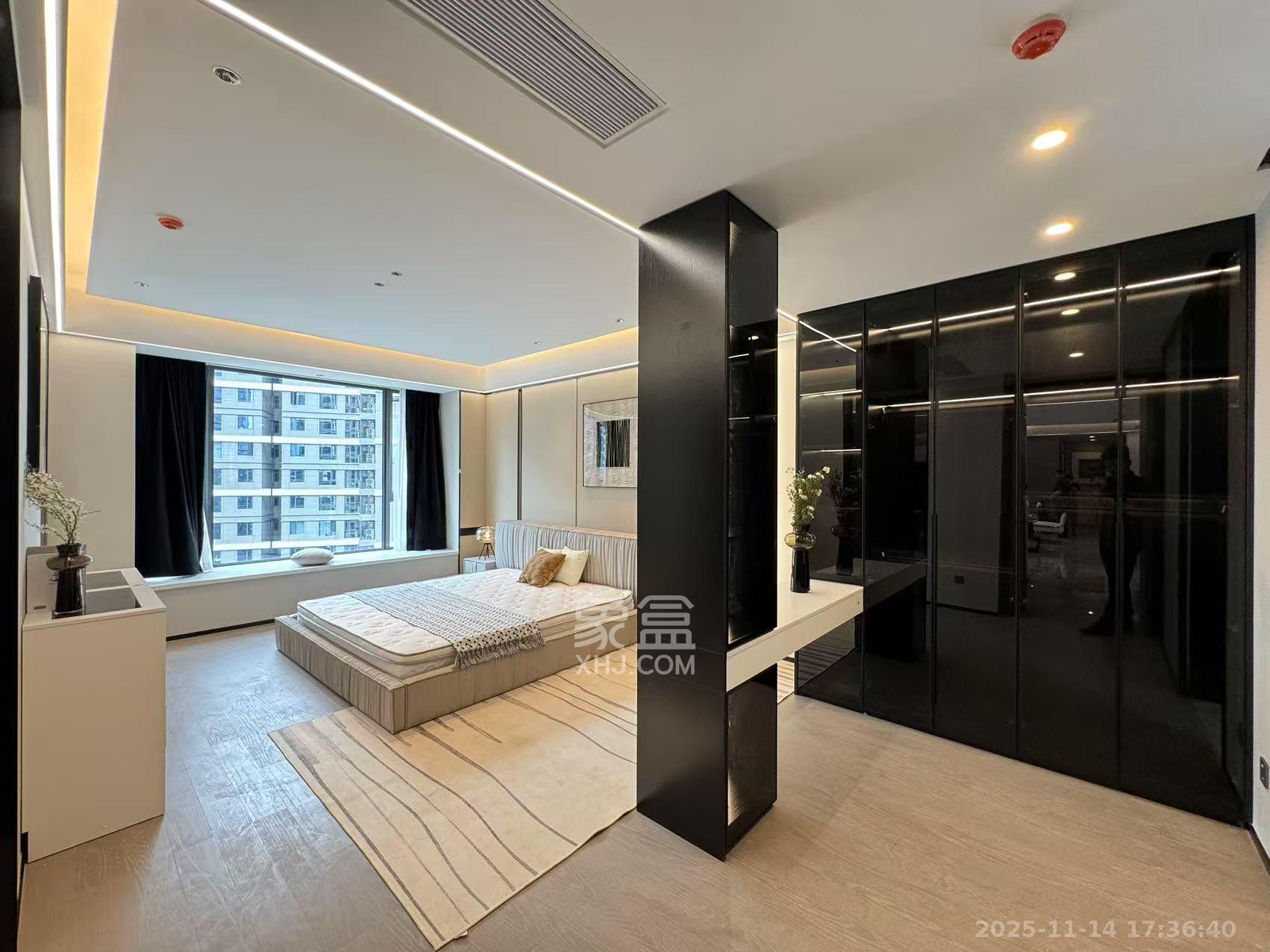 旭辉铂悦湘江  4室2厅4卫    16800.0元/月室内图