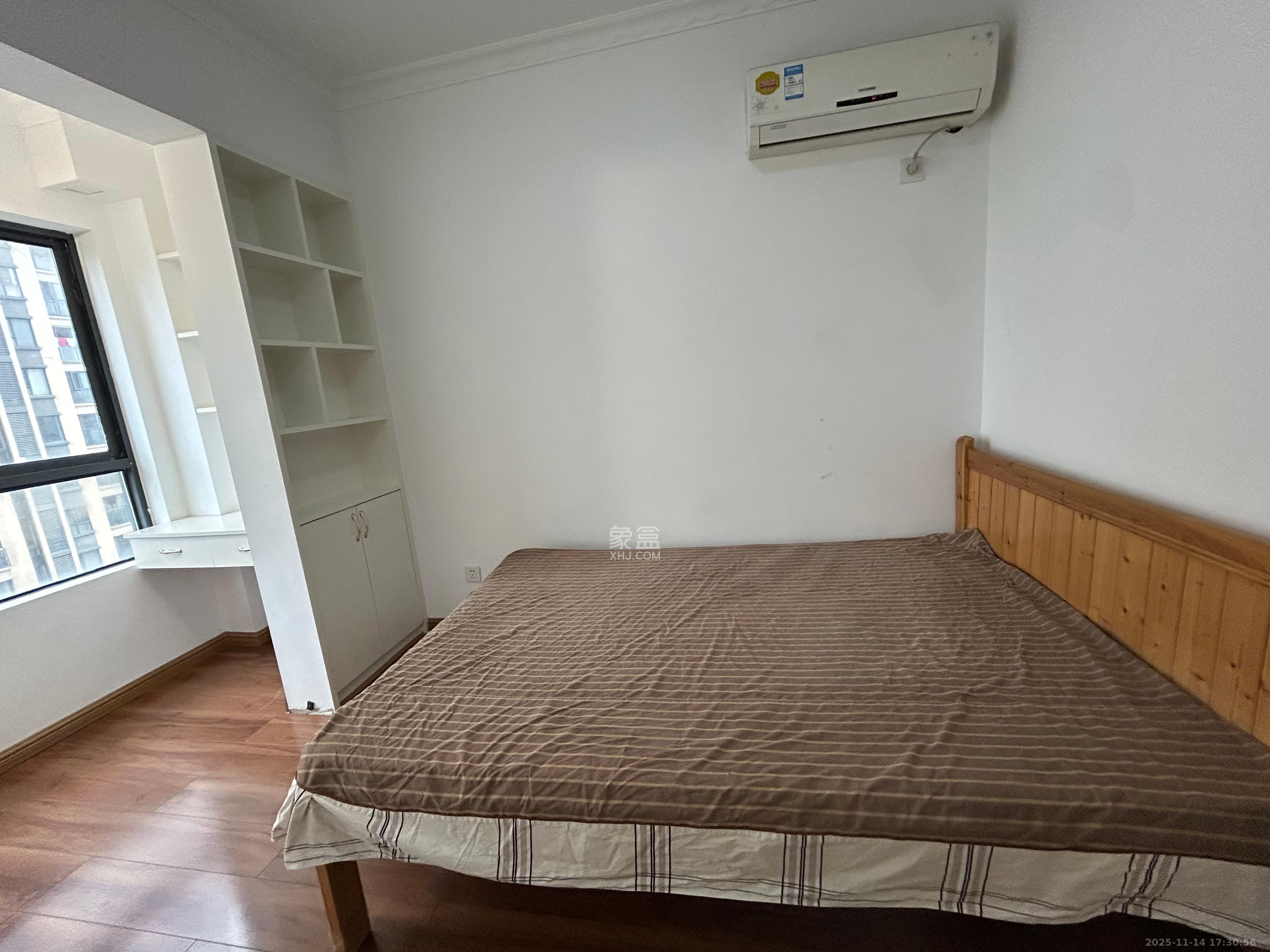 五矿沁园金城(春和景园) 4室2厅2卫 3100.0元/月 五矿沁园金城(春和景园) 4室2厅2卫 3100.0元/月室内图