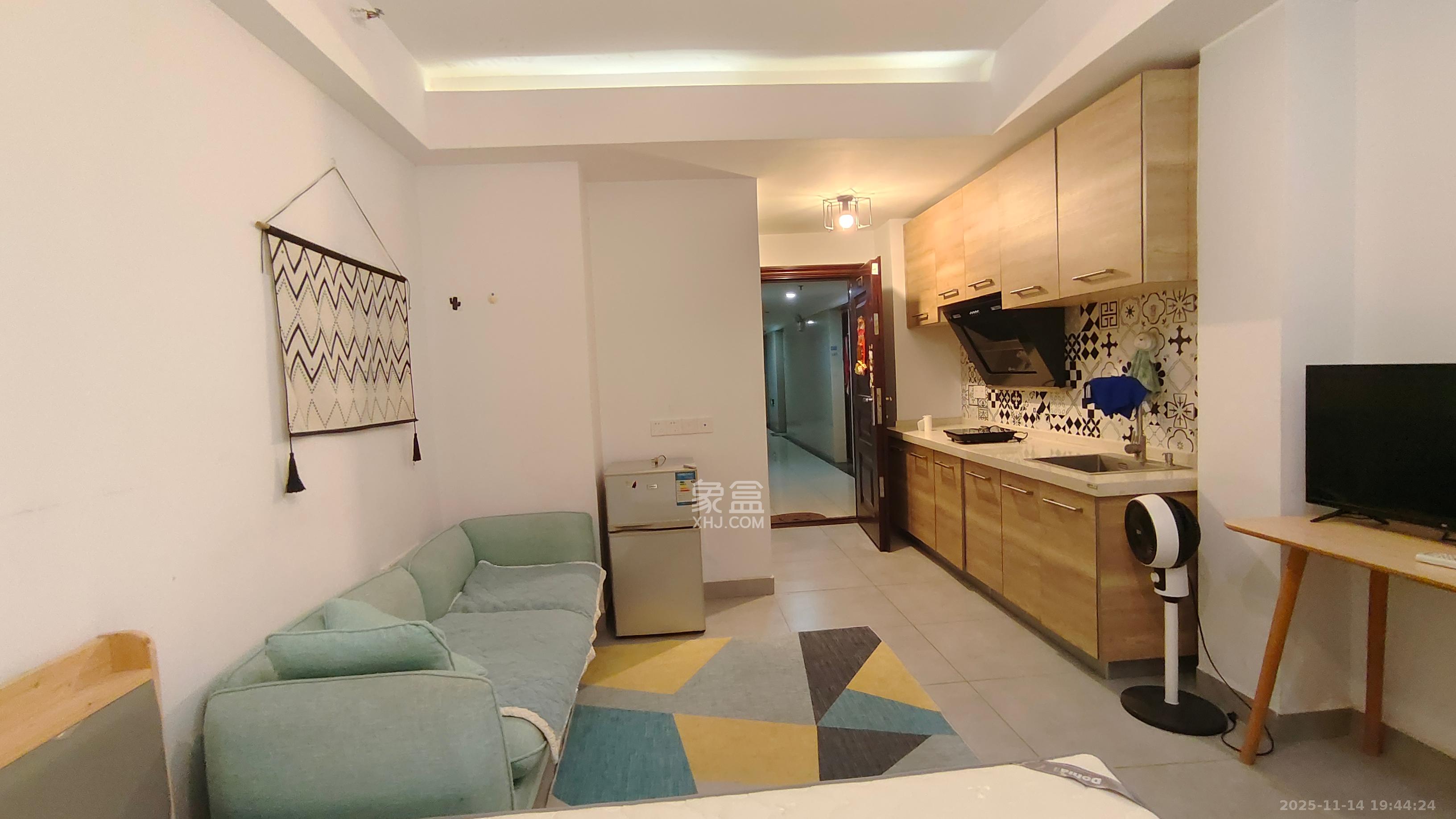 湘熙水郡(观澜海赋家园) 1室1厅1卫 1400.0元/月 湘熙水郡(观澜海赋家园) 1室1厅1卫 1400.0元/月室内图