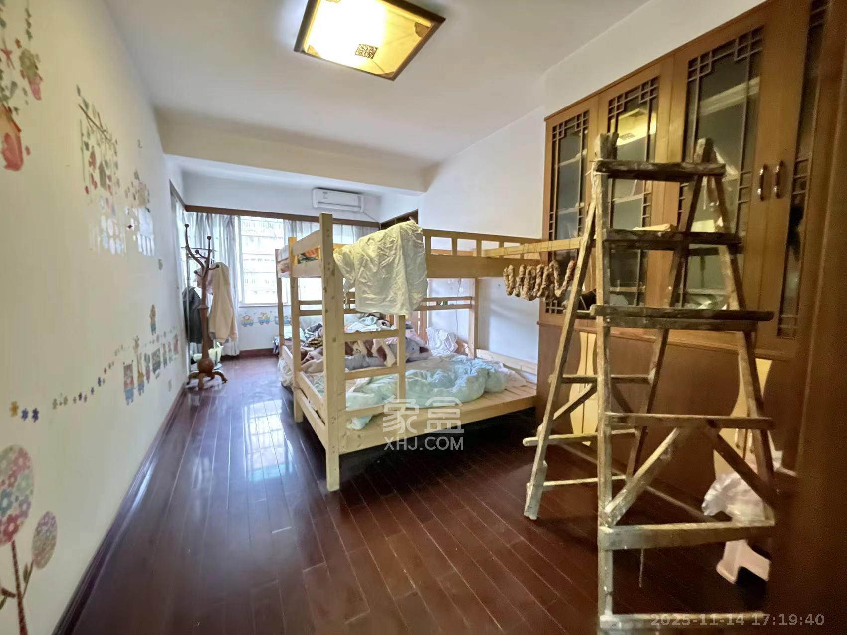 众立小区 1室2厅1卫 3200.0元/月 众立小区 1室2厅1卫 3200.0元/月室内图