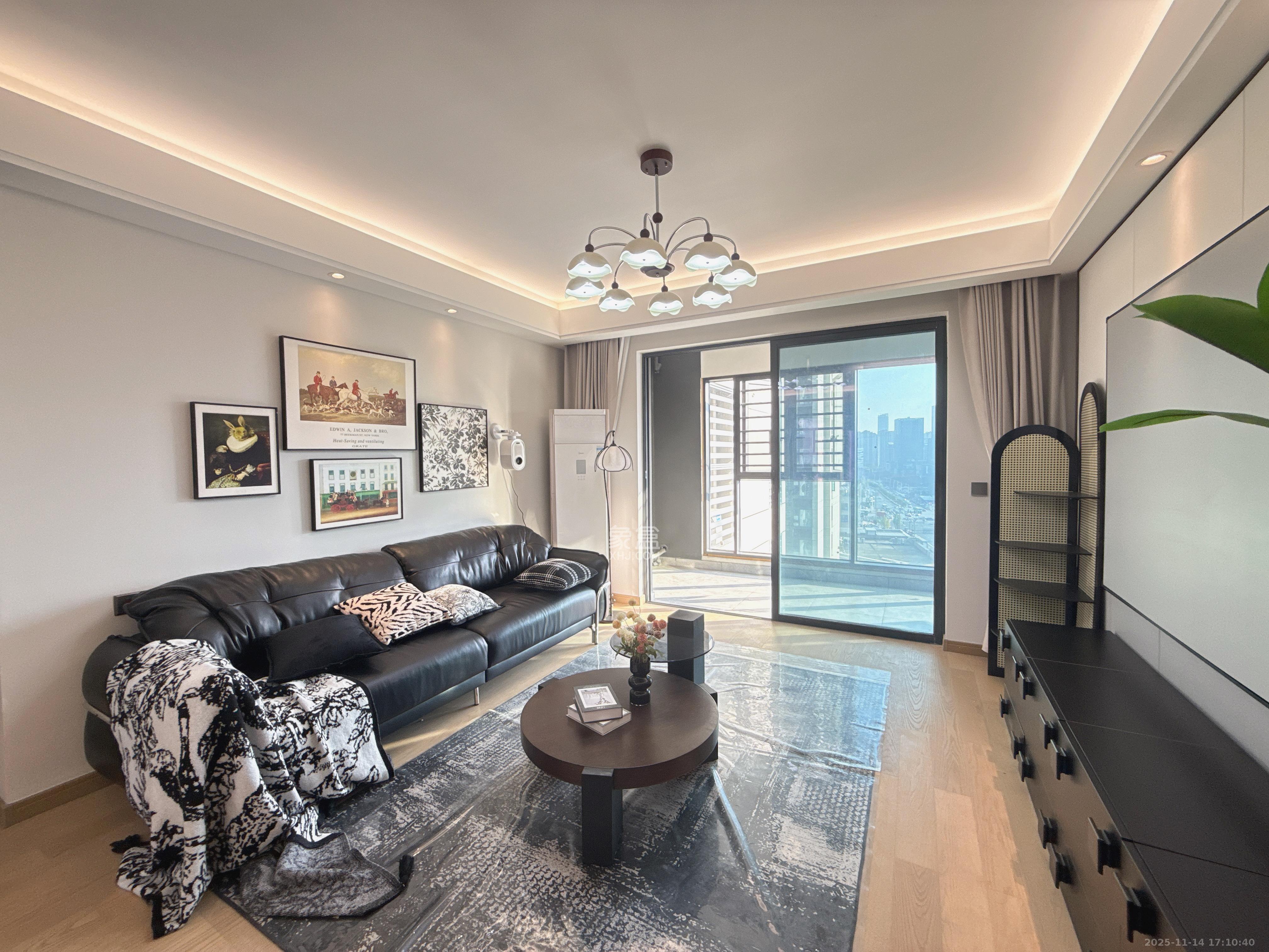 阳明山庄 2室2厅2卫 1100.0元/月 阳明山庄 2室2厅2卫 1100.0元/月室内图