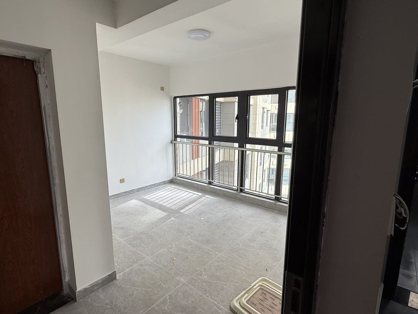 天街华府（海南新天地）  2室2厅1卫    3200.0元/月室内图