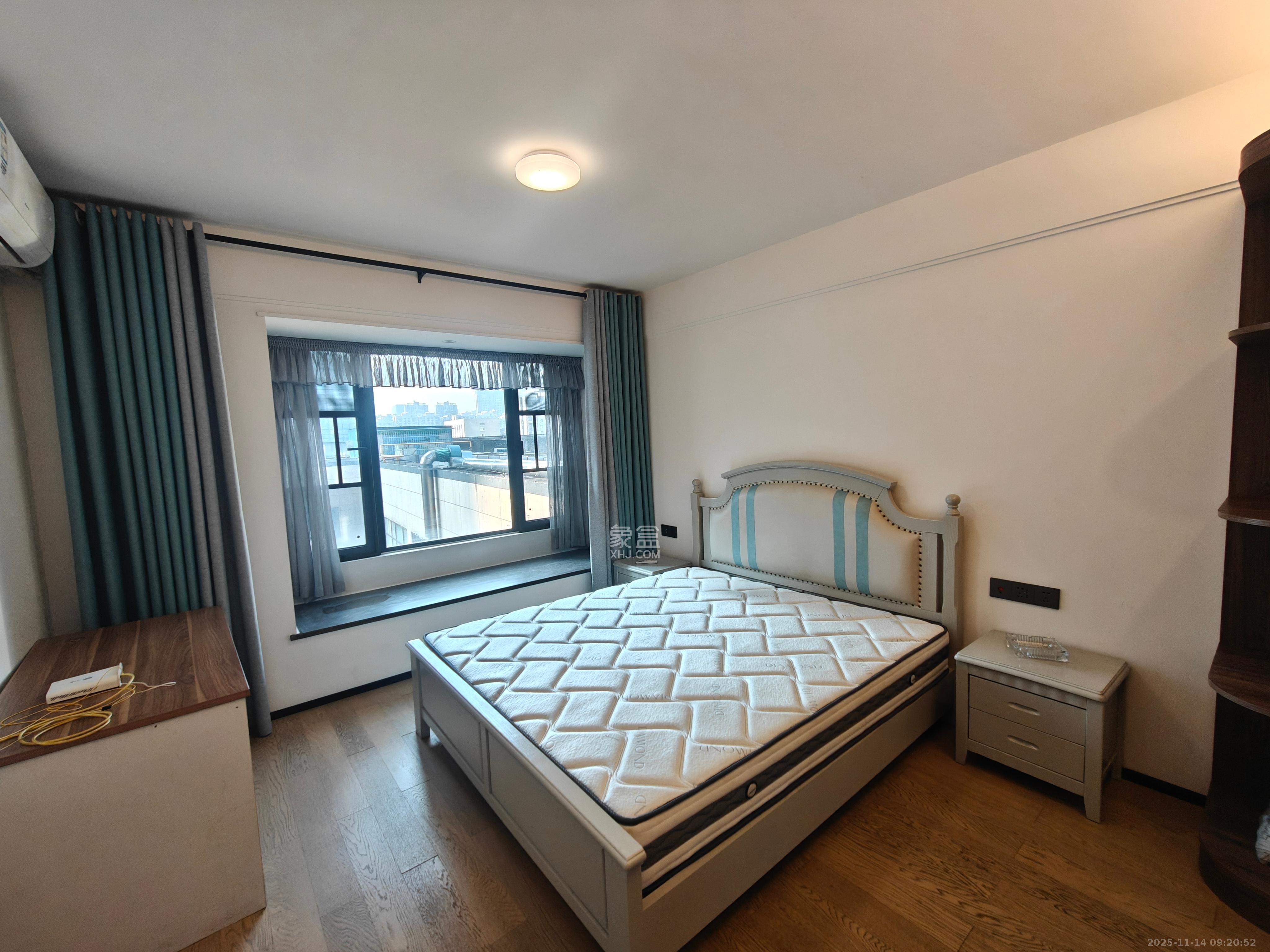 万科金域蓝湾  4室2厅2卫    4100.0元/月室内图