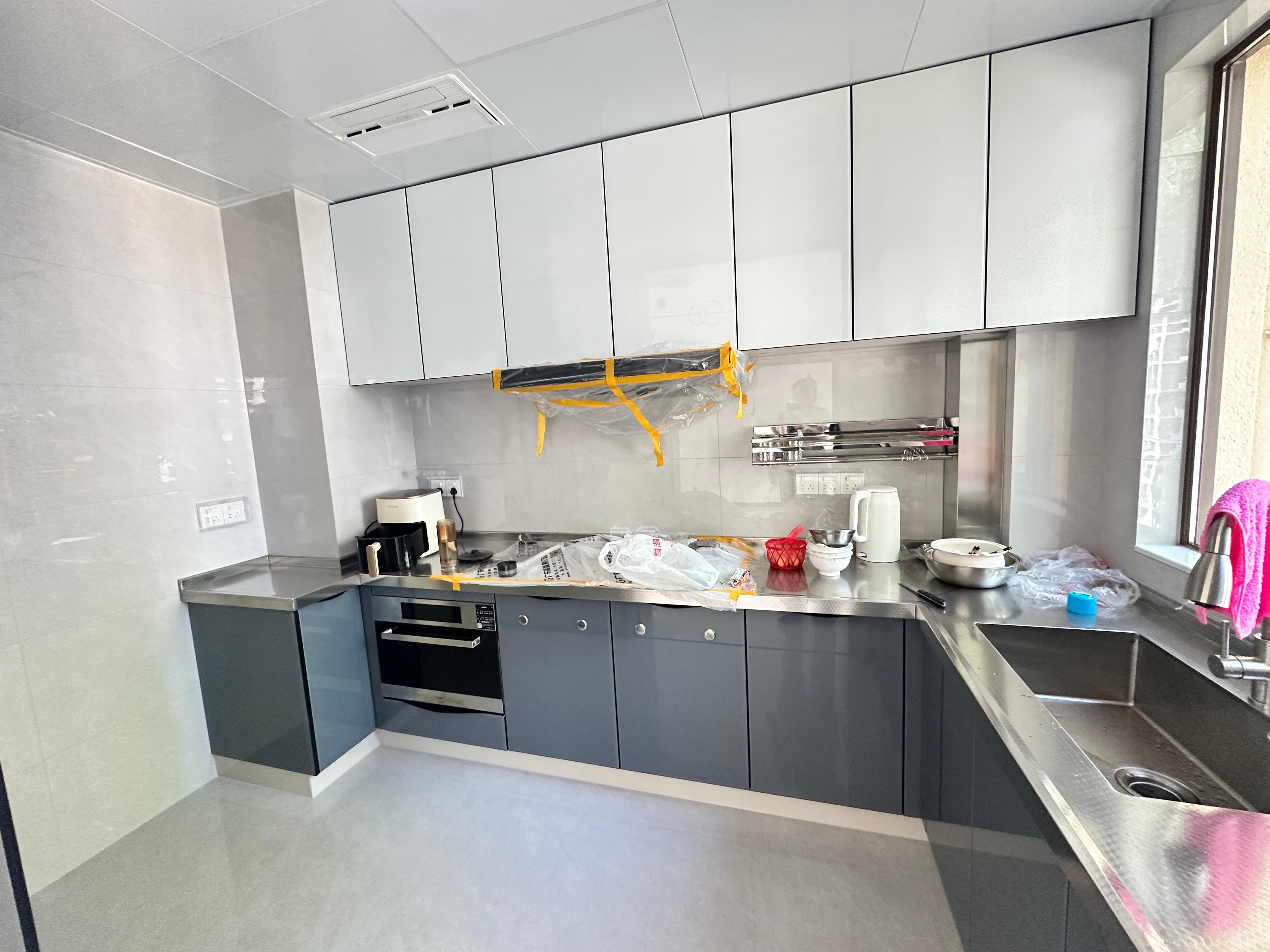 丽发新城 3室2厅1卫 2200.0元/月 丽发新城 3室2厅1卫 2200.0元/月室内图