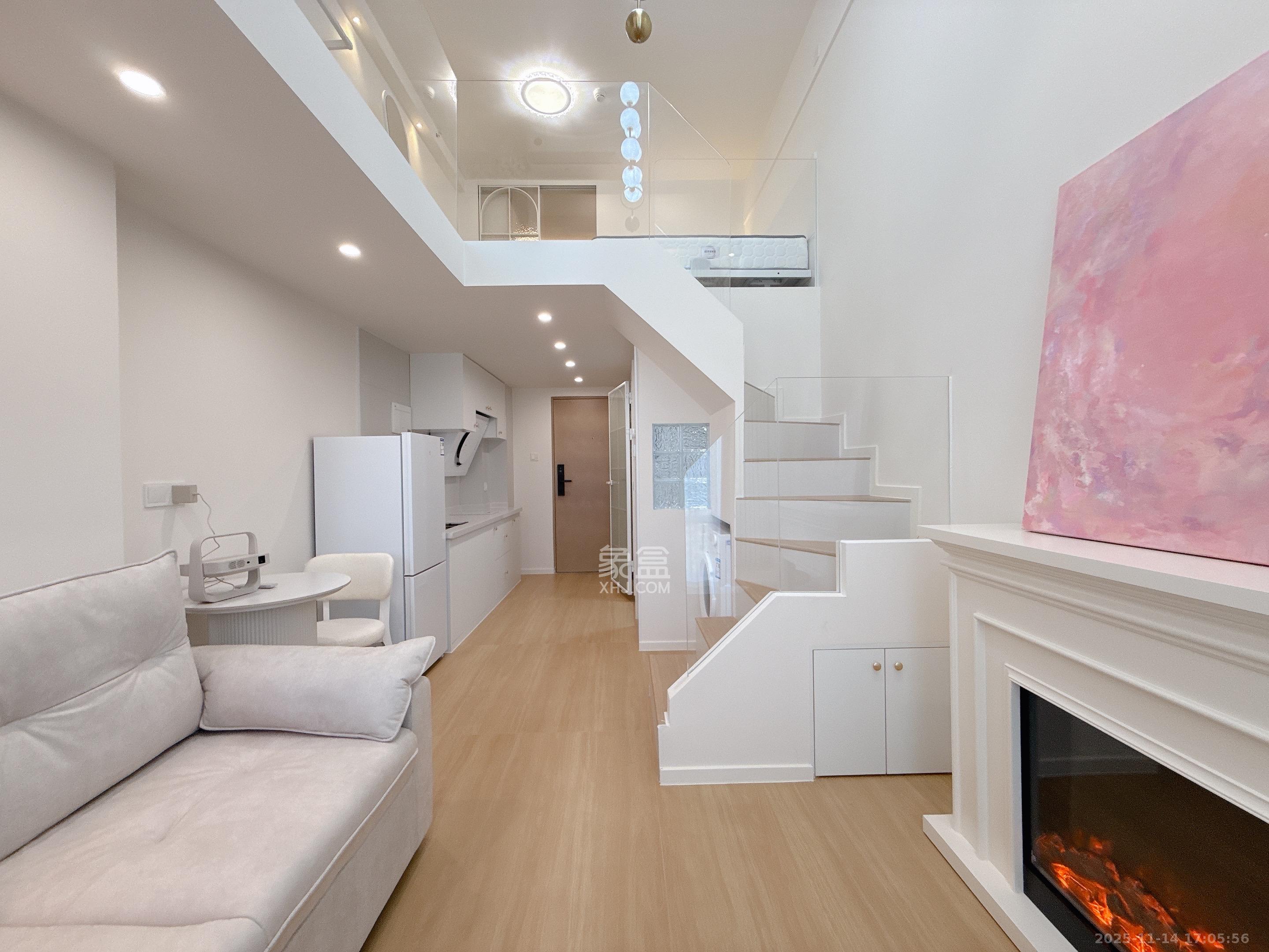 珠江花城好世界 1室1厅1卫 2400.0元/月 珠江花城好世界 1室1厅1卫 2400.0元/月室内图