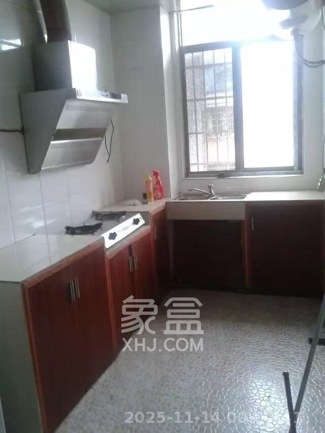 洪西安置小区（洪缘小区）  2室1厅1卫    1600.0元/月室内图