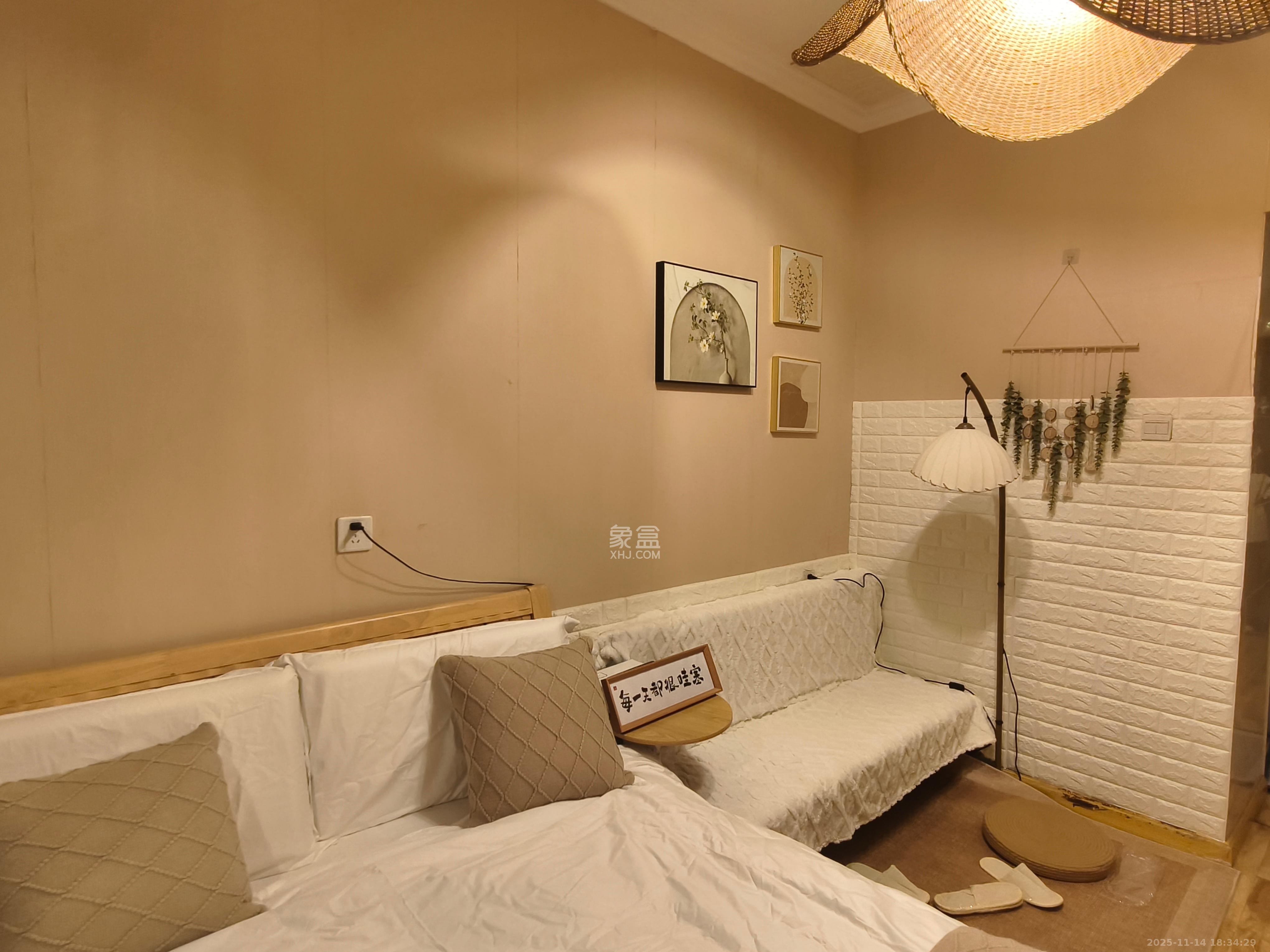 星宇V立方（旭和大厦）  1室1厅1卫    1200.0元/月室内图