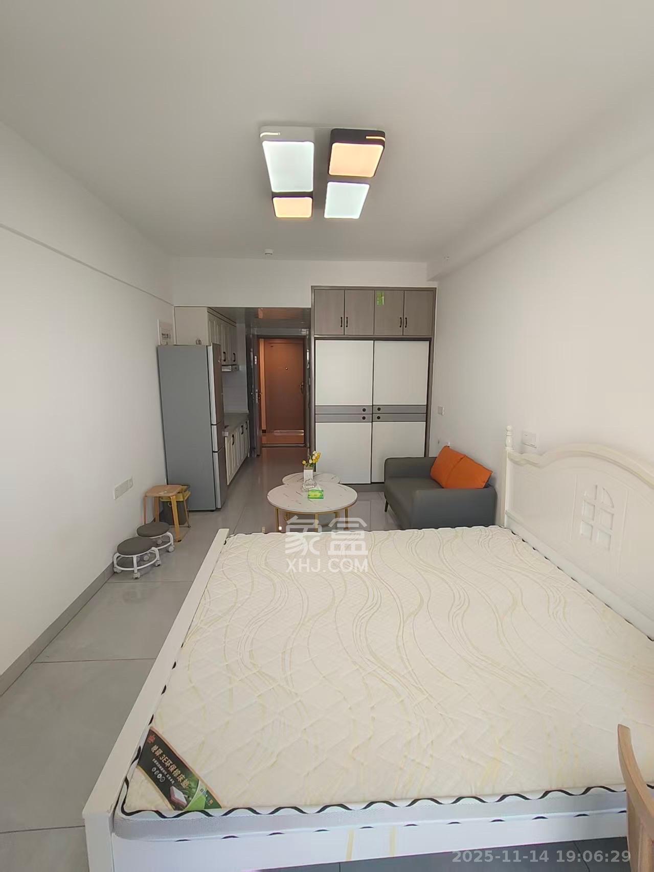 金地铂悦  1室0厅0卫    1200.0元/月室内图