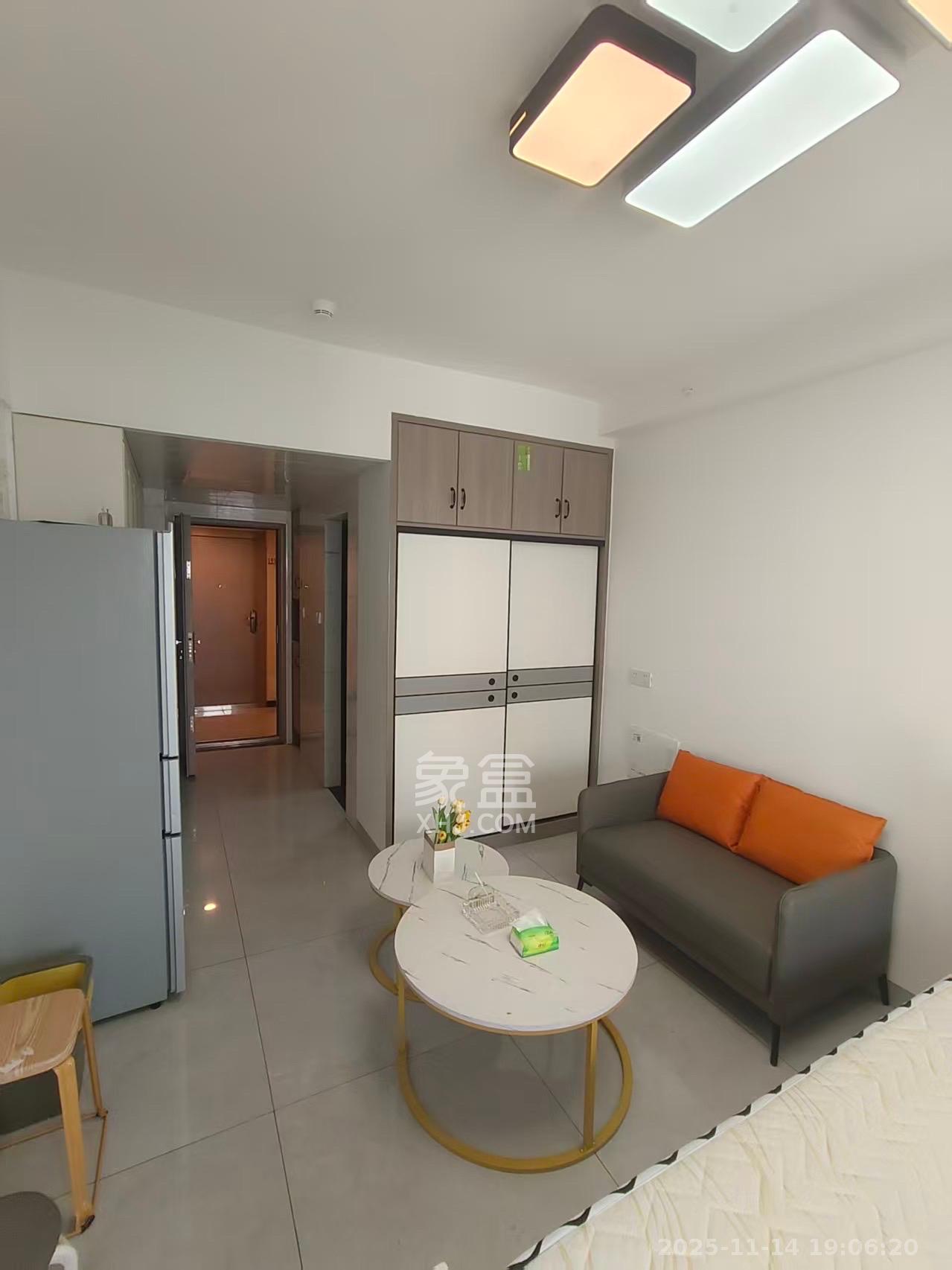 金地铂悦  1室0厅0卫    1200.0元/月室内图