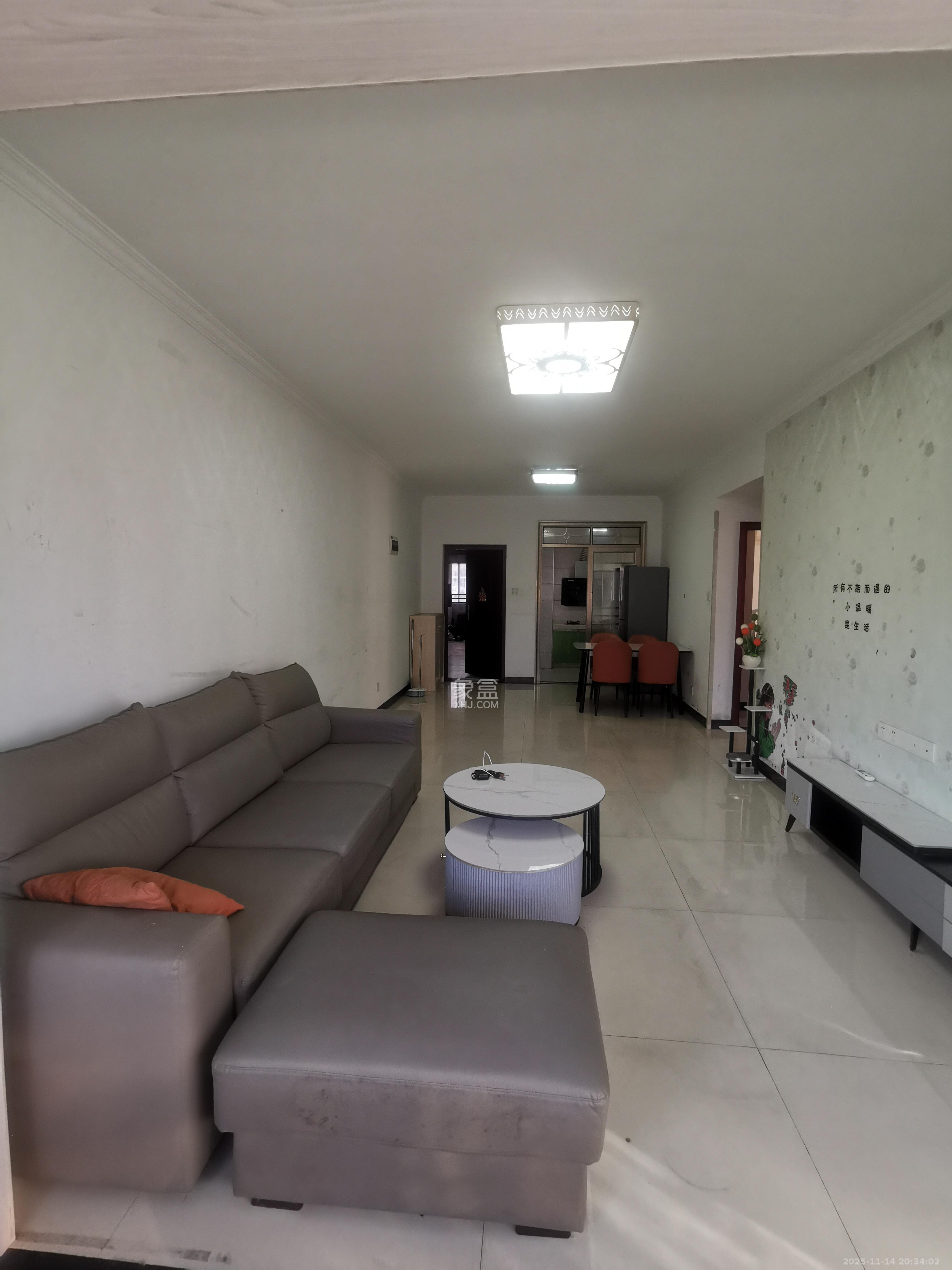 星城新宇黎锦苑  2室2厅1卫    1700.0元/月