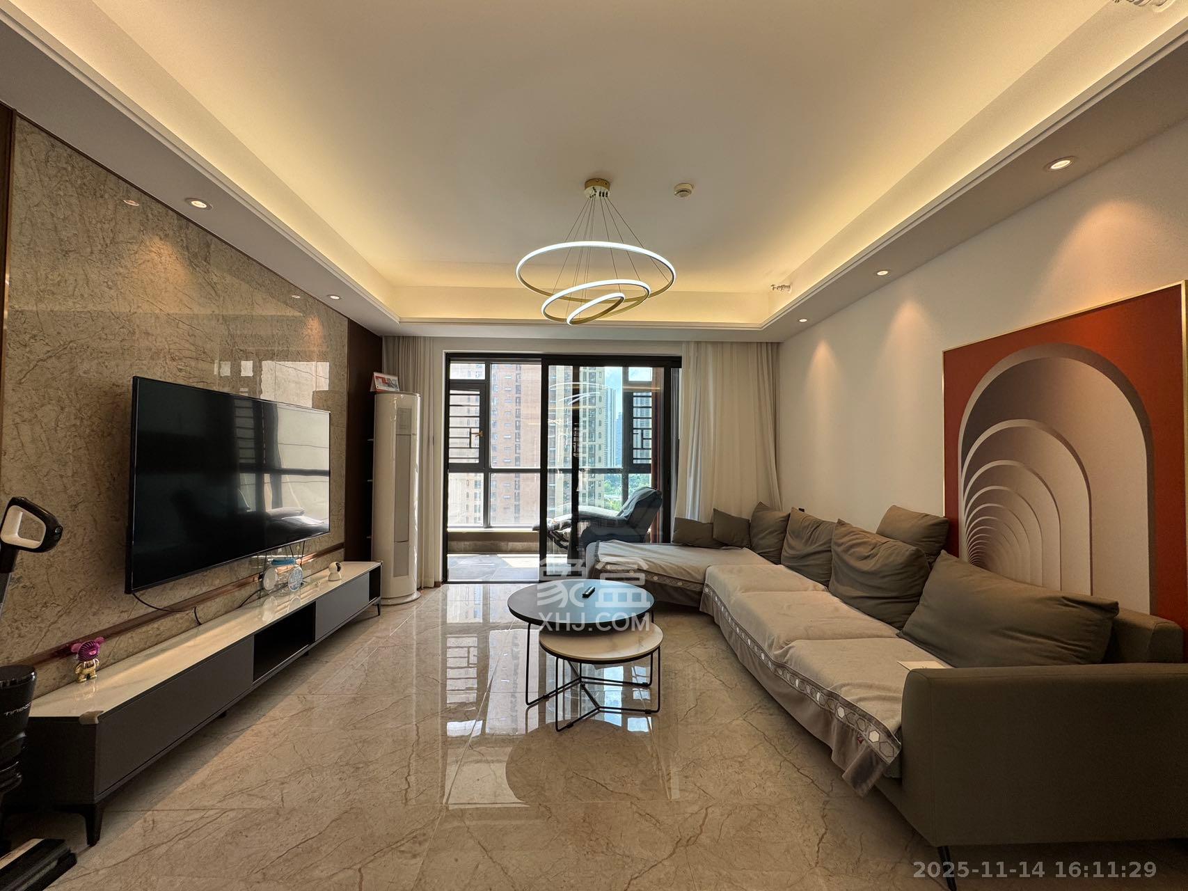 万科里金域滨江  1室0厅0卫    4800.0元/月