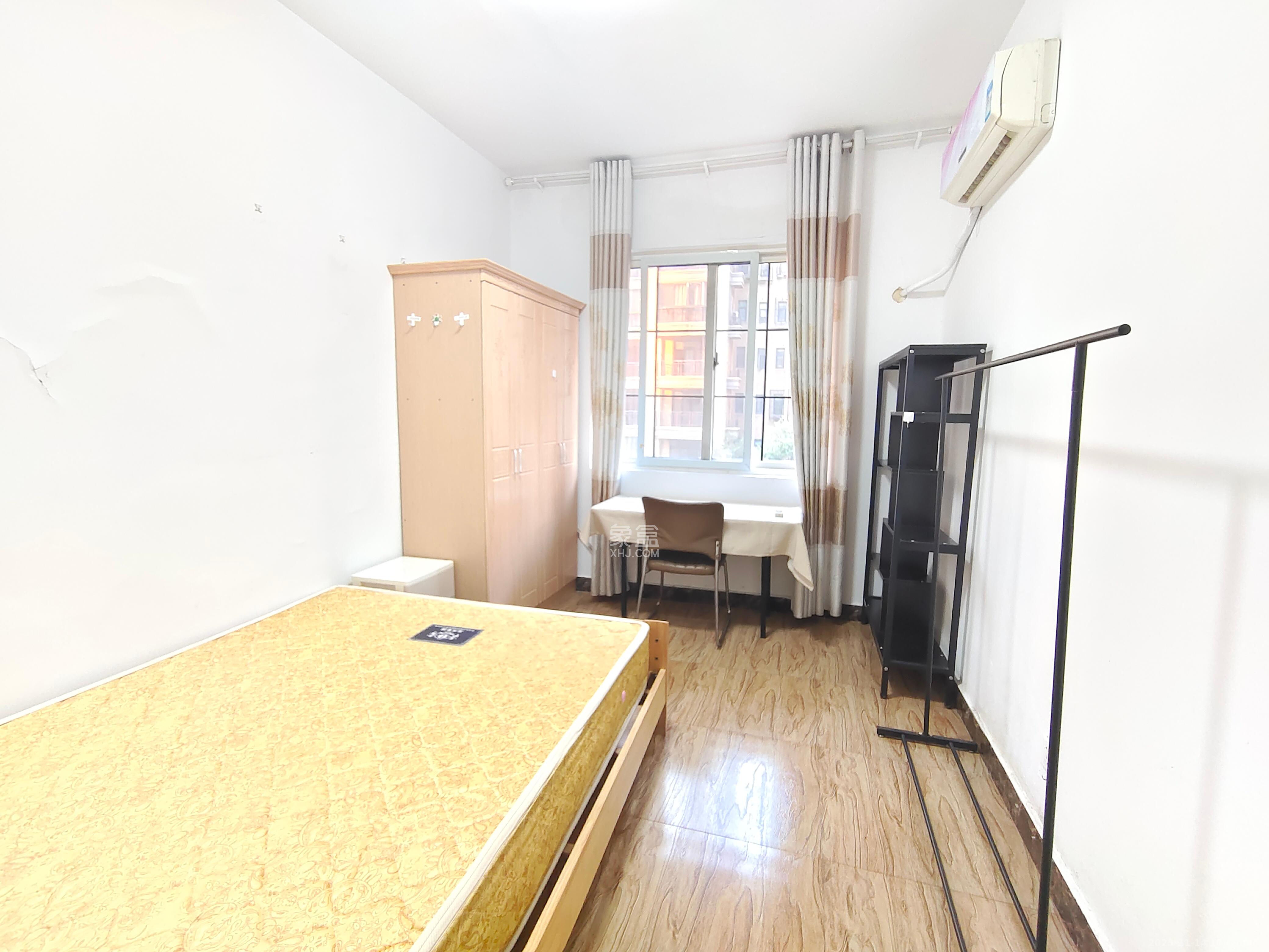 沁园春御院 3室2厅1卫 3000.0元/月 沁园春御院 3室2厅1卫 3000.0元/月室内图