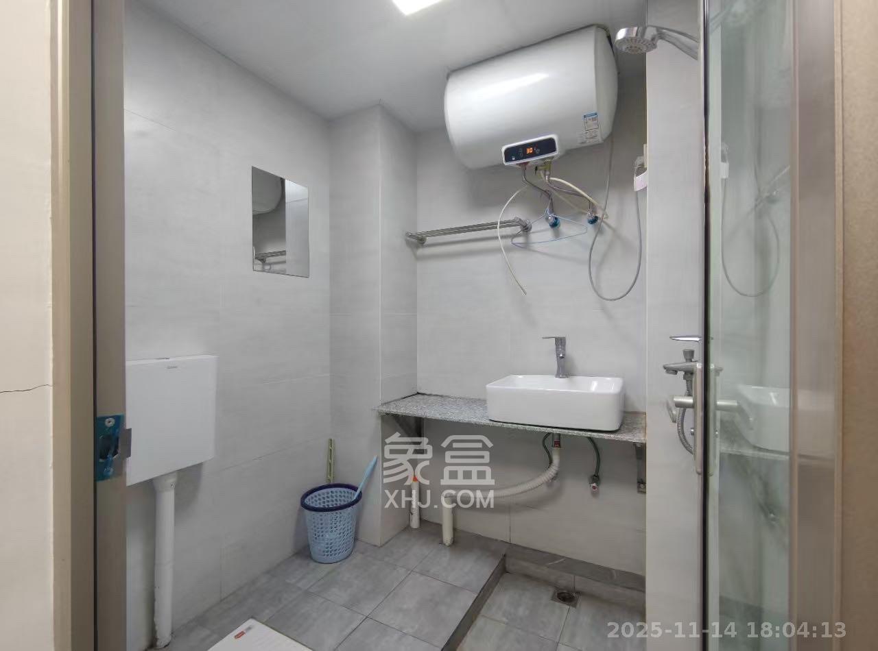 裕天国际商汇中心  1室1厅1卫    1500.0元/月室内图