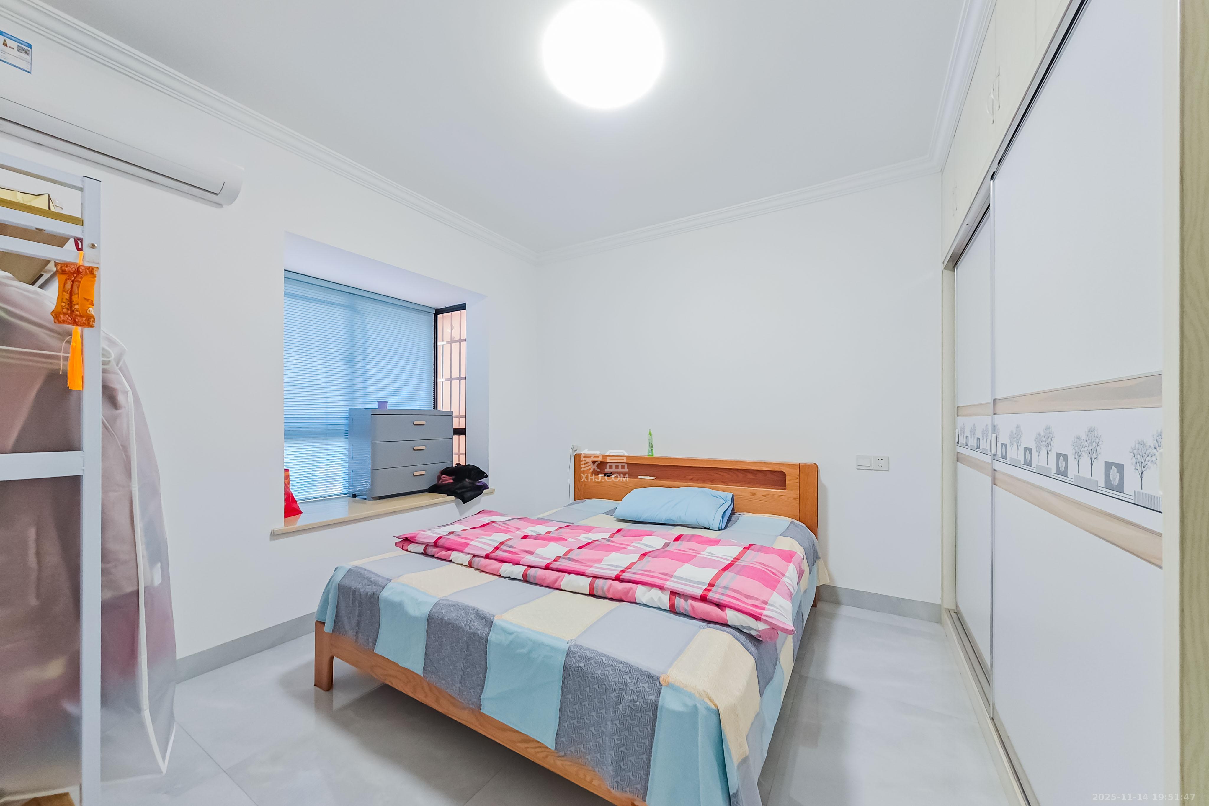 龙吉湾小区（龙瑞尚苑）  3室2厅1卫    78.0万其他