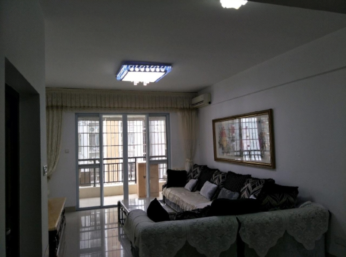 宁江花园  3室2厅2卫    2600.0元/月室内图